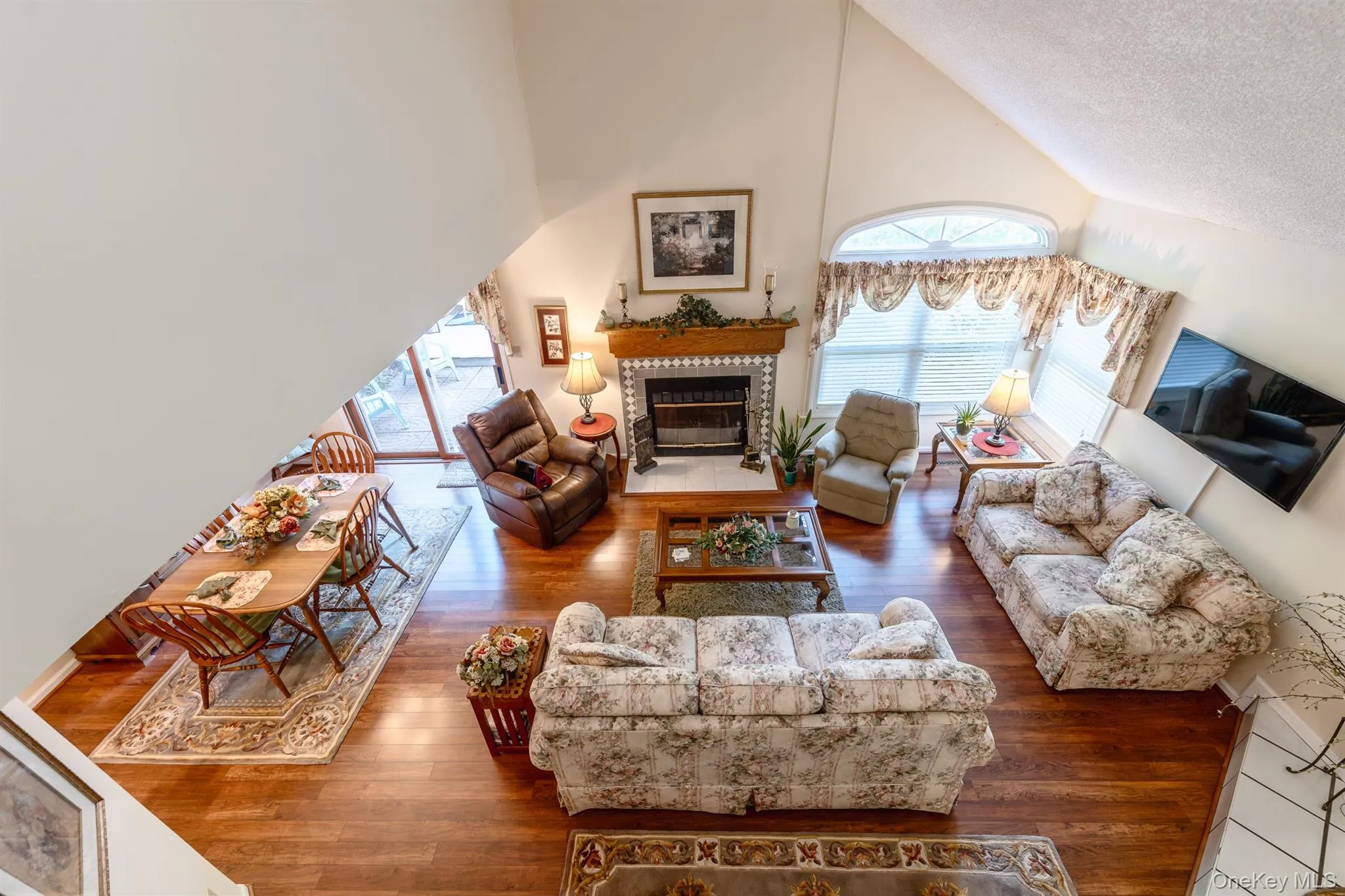 1 Cottonwood Circle, Saugerties, NY, 3 Bedrooms Bedrooms, 5 Rooms Rooms,2 BathroomsBathrooms,Residential,For Rent,Cottonwood,0,1058796 1 Cottonwood Circle, Saugerties, NY, 3 Bedrooms Bedrooms, 5 Rooms Rooms,2 BathroomsBathrooms,Residential,For Rent,Cottonwood,0,1058796