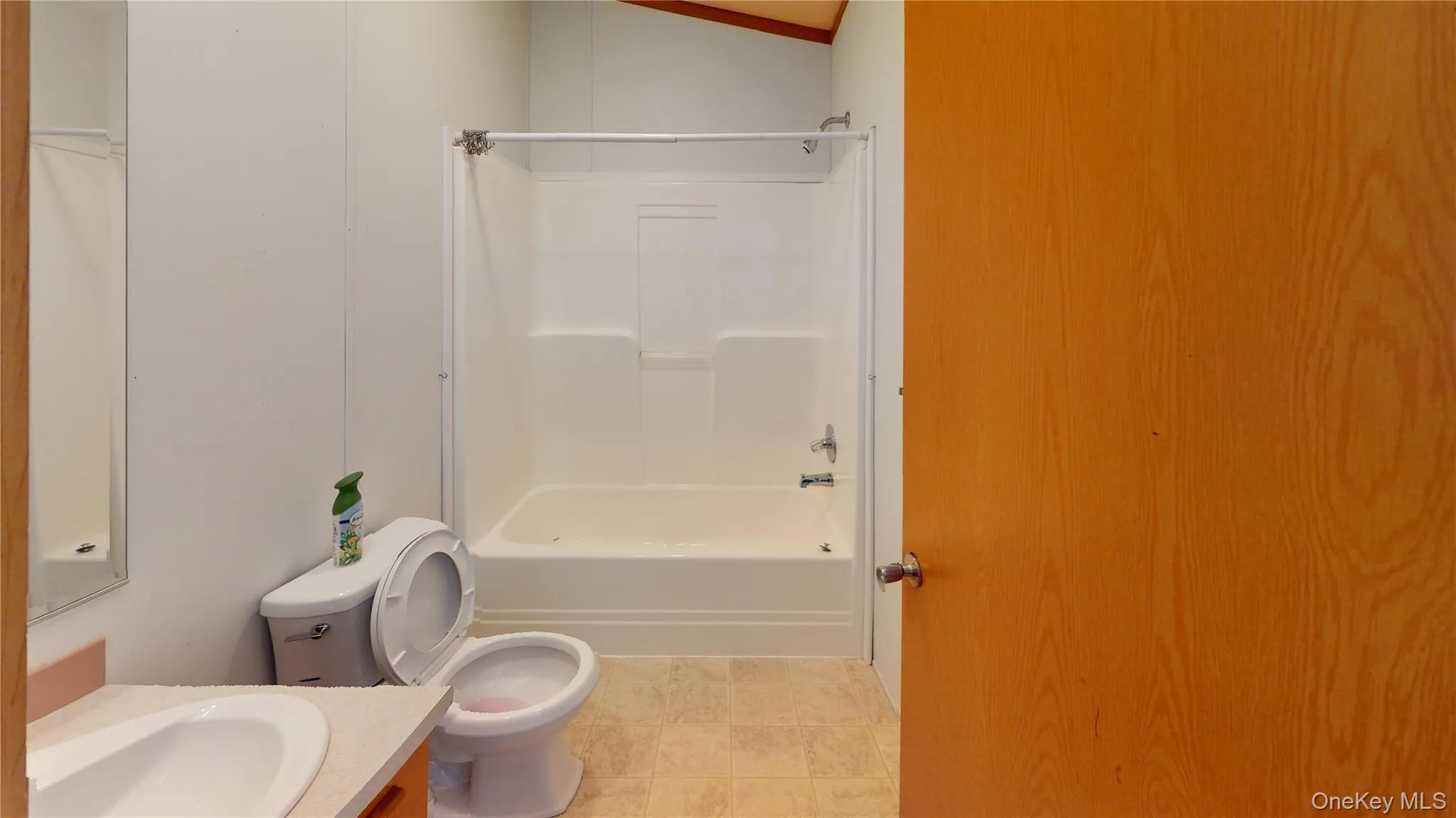 26 Daisy Drive, Port Jervis, NY, 3 Bedrooms Bedrooms, 6 Rooms Rooms,2 BathroomsBathrooms,Residential,For Rent,Daisy,0,1058802 26 Daisy Drive, Port Jervis, NY, 3 Bedrooms Bedrooms, 6 Rooms Rooms,2 BathroomsBathrooms,Residential,For Rent,Daisy,0,1058802