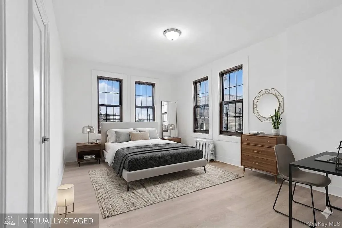 1100 Grand, New York, NY, 3 Bedrooms Bedrooms, 6 Rooms Rooms,2 BathroomsBathrooms,Residential,For Rent,Grand,0,1058805 1100 Grand, New York, NY, 3 Bedrooms Bedrooms, 6 Rooms Rooms,2 BathroomsBathrooms,Residential,For Rent,Grand,0,1058805