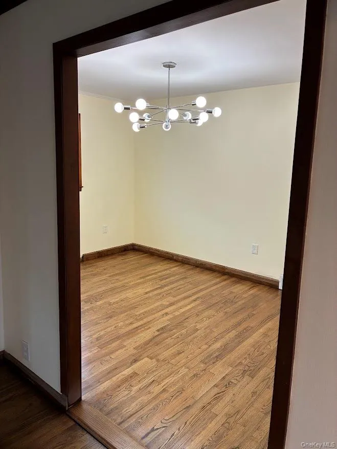 21 Willow Place, Middletown, NY, 3 Bedrooms Bedrooms, 5 Rooms Rooms,1 BathroomBathrooms,Residential,For Rent,Willow,0,1058807 21 Willow Place, Middletown, NY, 3 Bedrooms Bedrooms, 5 Rooms Rooms,1 BathroomBathrooms,Residential,For Rent,Willow,0,1058807