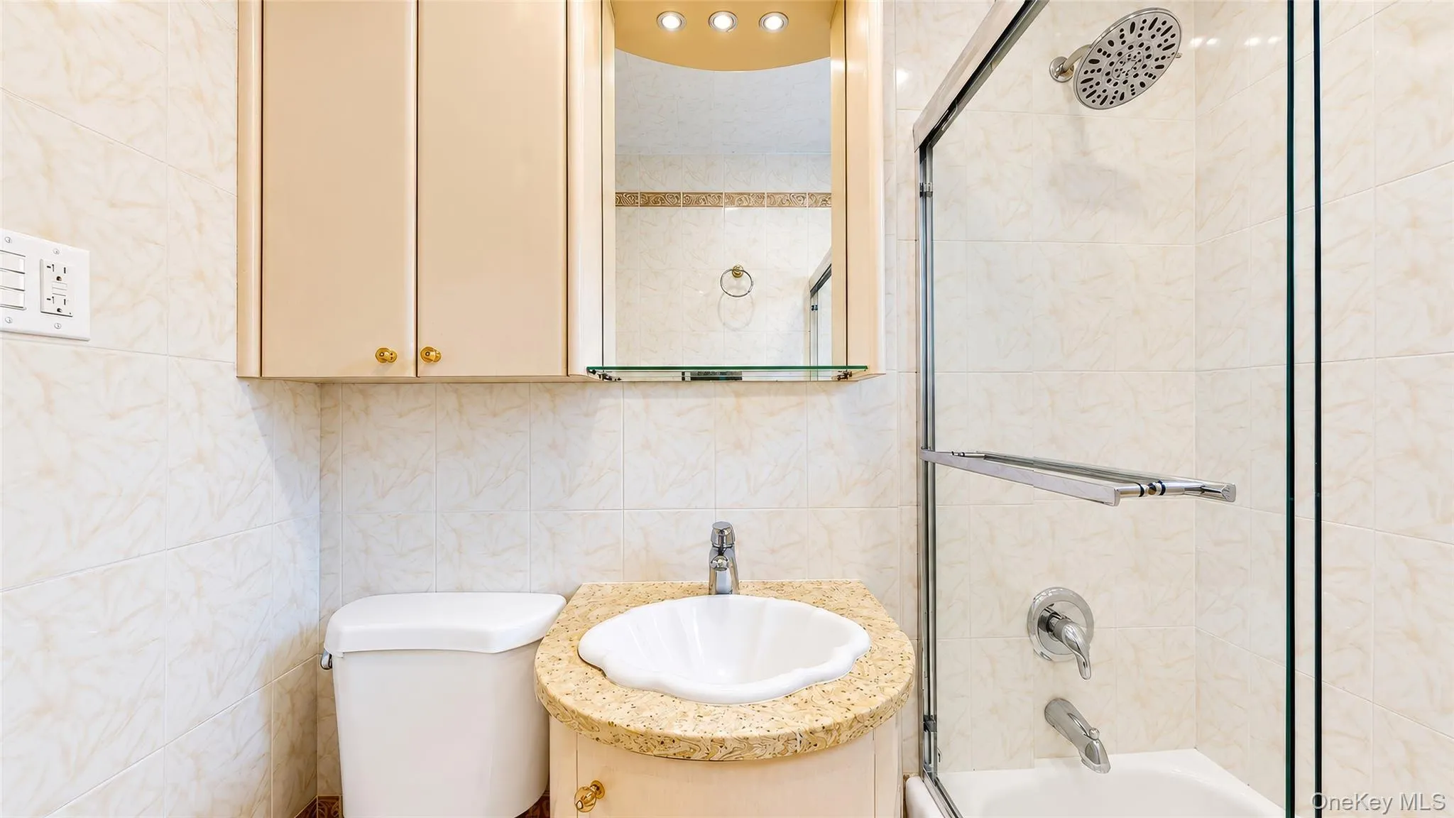 83-85 116th Street, New York, NY, 2 Bedrooms Bedrooms, 5 Rooms Rooms,1 BathroomBathrooms,Residential,For Rent,116th,0,1058815 83-85 116th Street, New York, NY, 2 Bedrooms Bedrooms, 5 Rooms Rooms,1 BathroomBathrooms,Residential,For Rent,116th,0,1058815