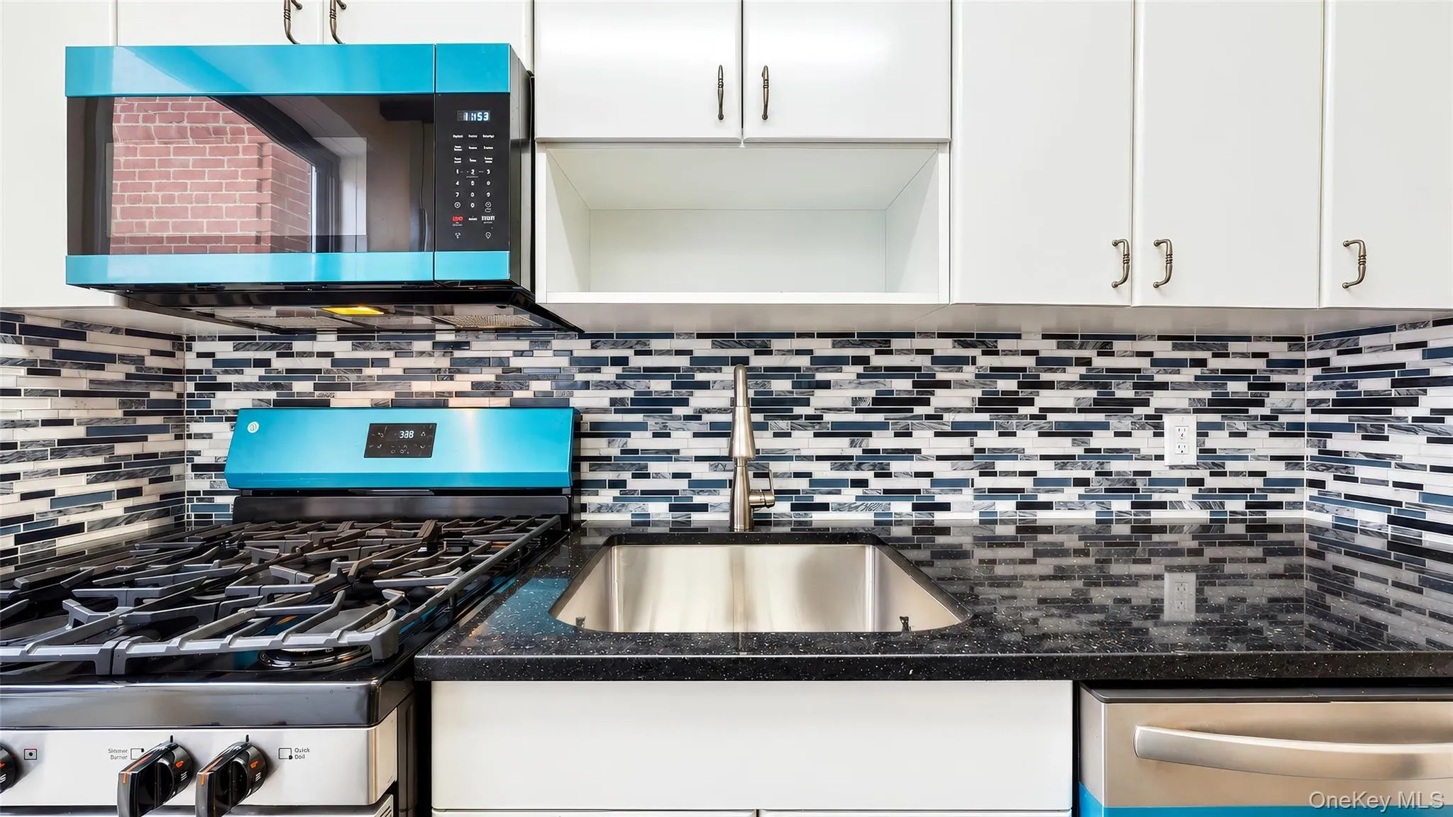 83-85 116th Street, New York, NY, 2 Bedrooms Bedrooms, 5 Rooms Rooms,1 BathroomBathrooms,Residential,For Rent,116th,0,1058815 83-85 116th Street, New York, NY, 2 Bedrooms Bedrooms, 5 Rooms Rooms,1 BathroomBathrooms,Residential,For Rent,116th,0,1058815