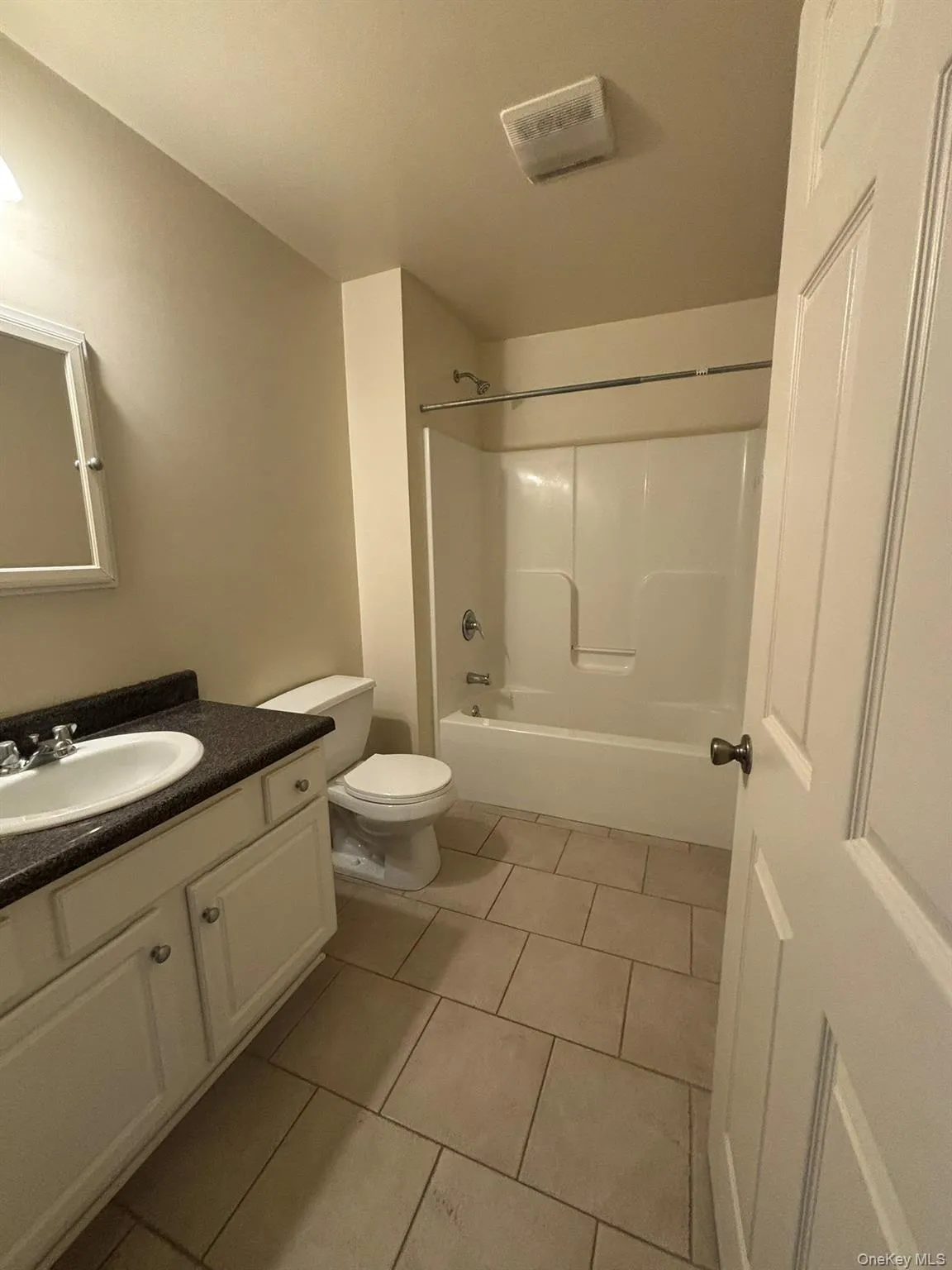 194 Main Street, Montgomery, NY, 2 Bedroom Bedrooms, 5 Room Rooms,1 BathroomBathrooms,Residential Lease,For Rent,Main,0,1058819 194 Main Street, Montgomery, NY, 2 Bedroom Bedrooms, 5 Room Rooms,1 BathroomBathrooms,Residential Lease,For Rent,Main,0,1058819