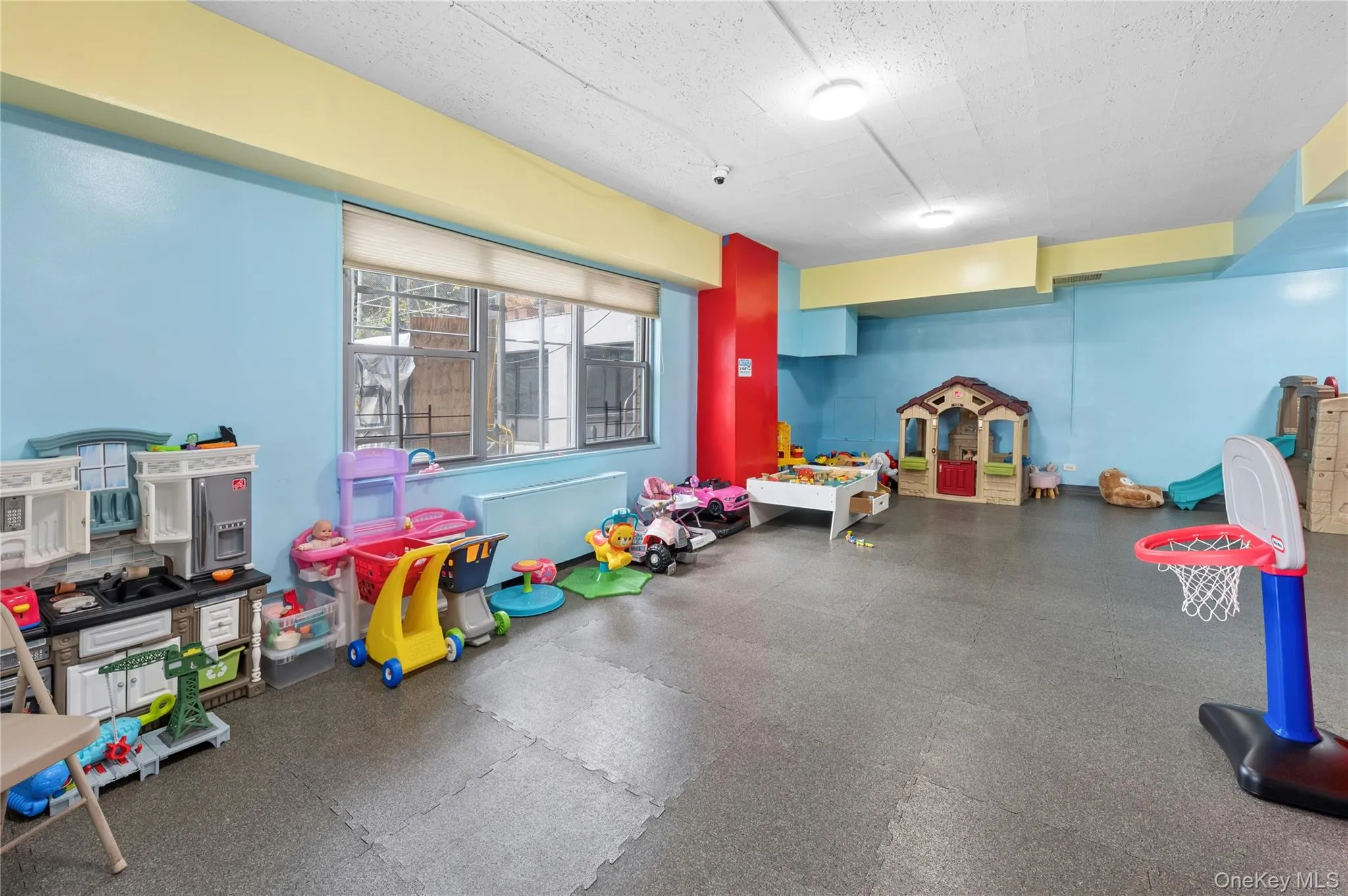 2500 Johnson Avenue, New York, NY, 3 Bedrooms Bedrooms, 5 Rooms Rooms,2 BathroomsBathrooms,Residential,For Rent,Johnson,0,1058824 2500 Johnson Avenue, New York, NY, 3 Bedrooms Bedrooms, 5 Rooms Rooms,2 BathroomsBathrooms,Residential,For Rent,Johnson,0,1058824