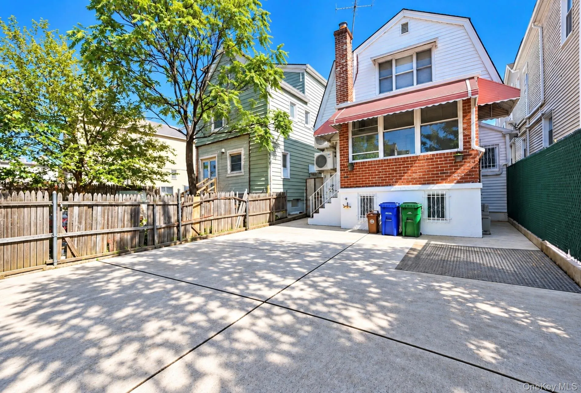 2561 Fenton Avenue, New York, NY, 3 Bedroom Bedrooms, 7 Room Rooms,2 BathroomBathrooms,Residential Lease,For Rent,Fenton,0,1058828 2561 Fenton Avenue, New York, NY, 3 Bedroom Bedrooms, 7 Room Rooms,2 BathroomBathrooms,Residential Lease,For Rent,Fenton,0,1058828