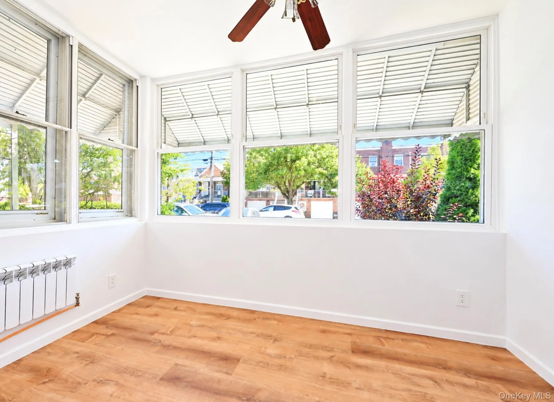 2561 Fenton Avenue, New York, NY, 3 Bedroom Bedrooms, 7 Room Rooms,2 BathroomBathrooms,Residential Lease,For Rent,Fenton,0,1058828 2561 Fenton Avenue, New York, NY, 3 Bedroom Bedrooms, 7 Room Rooms,2 BathroomBathrooms,Residential Lease,For Rent,Fenton,0,1058828