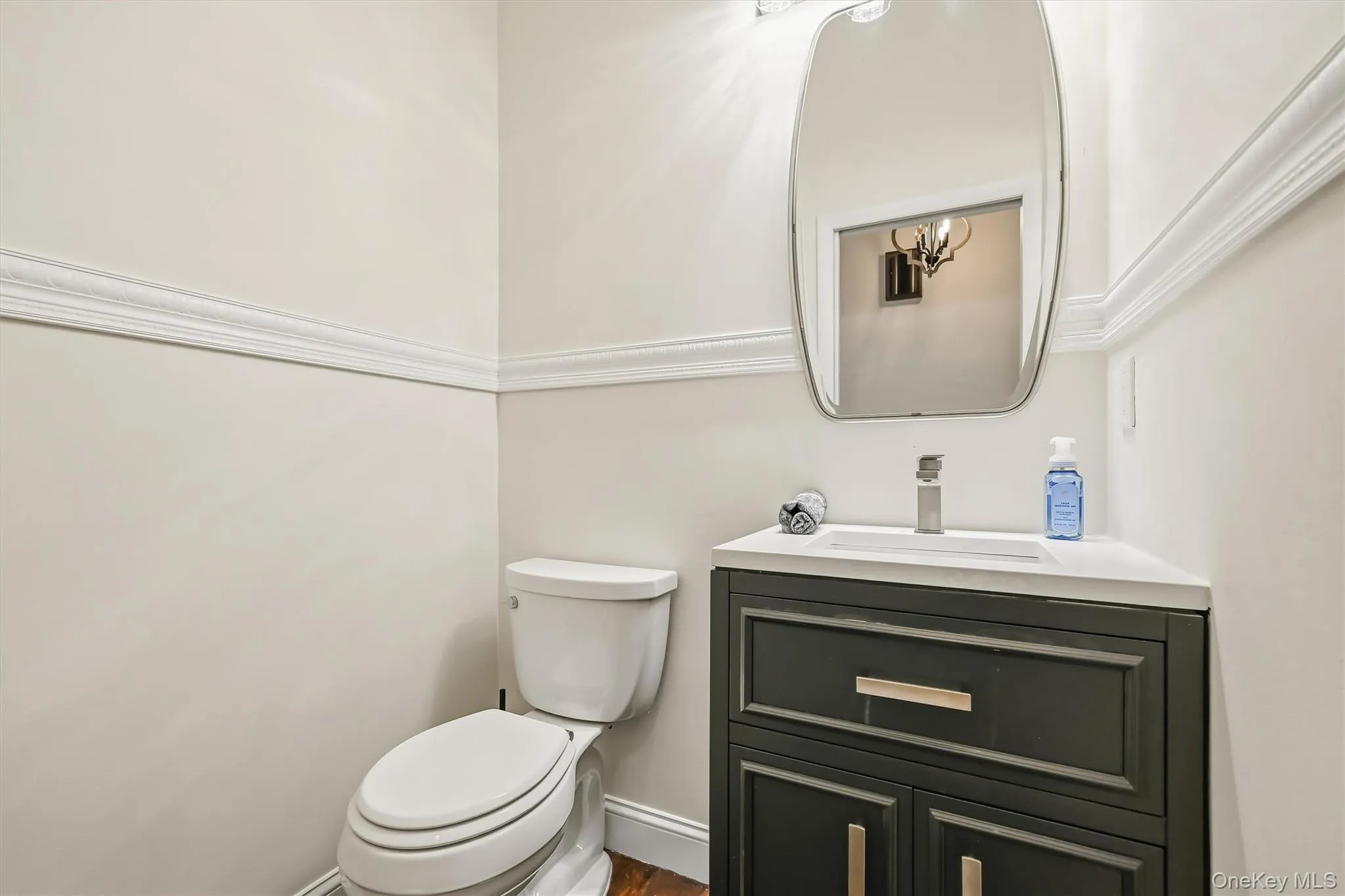 Powder Room Powder Room