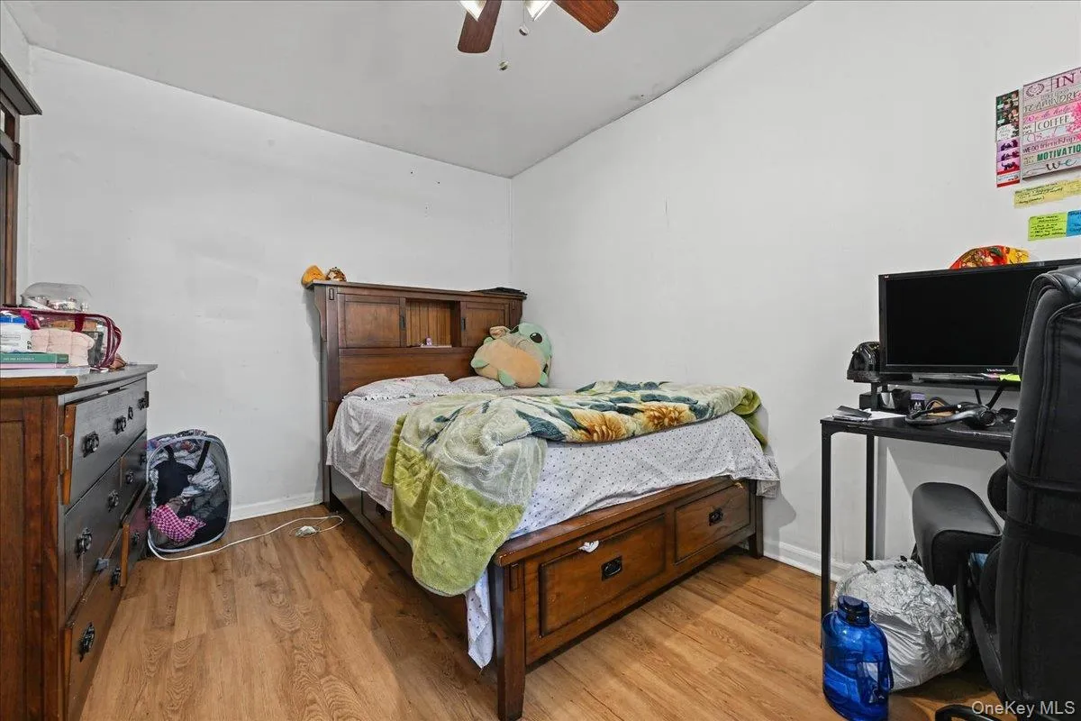 11507 103rd Avenue, New York, NY, 3 Bedrooms Bedrooms, 5 Rooms Rooms,1 BathroomBathrooms,Residential,For Rent,103rd,0,1058841 11507 103rd Avenue, New York, NY, 3 Bedrooms Bedrooms, 5 Rooms Rooms,1 BathroomBathrooms,Residential,For Rent,103rd,0,1058841