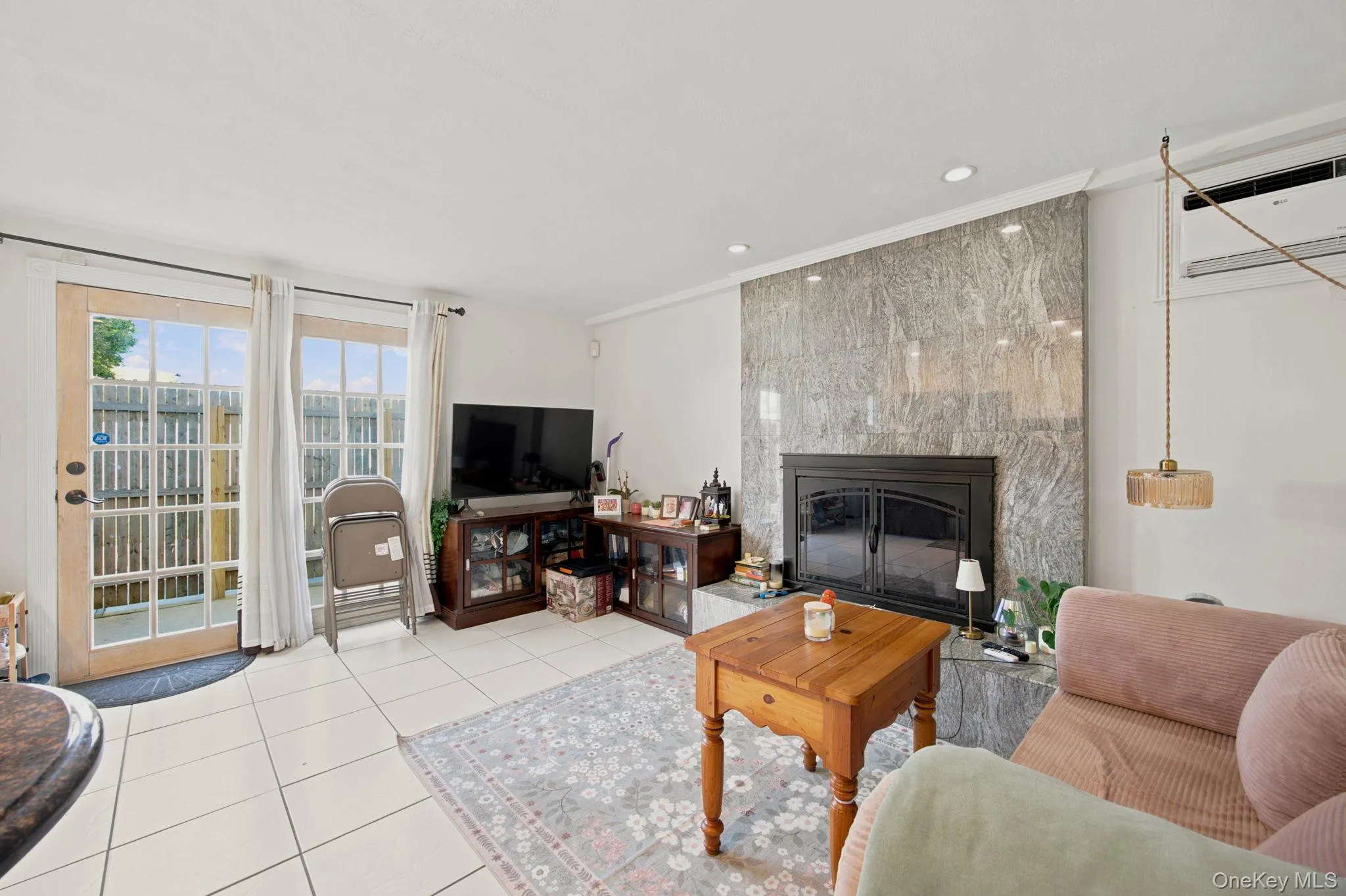 2125 Franklin Avenue, Hempstead, NY, 4 Bedrooms Bedrooms, 9 Rooms Rooms,2 BathroomsBathrooms,Residential,For Rent,Franklin,0,1058854 2125 Franklin Avenue, Hempstead, NY, 4 Bedrooms Bedrooms, 9 Rooms Rooms,2 BathroomsBathrooms,Residential,For Rent,Franklin,0,1058854