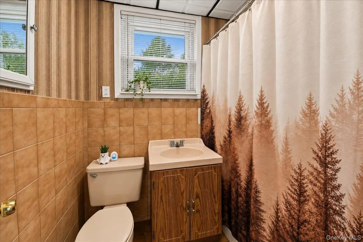 2653 Harding Avenue, New York, NY, 2 Bedrooms Bedrooms, 7 Rooms Rooms,2 BathroomsBathrooms,Residential,For Rent,Harding,0,1058858 2653 Harding Avenue, New York, NY, 2 Bedrooms Bedrooms, 7 Rooms Rooms,2 BathroomsBathrooms,Residential,For Rent,Harding,0,1058858
