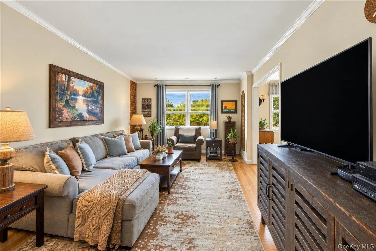 2653 Harding Avenue, New York, NY, 2 Bedrooms Bedrooms, 7 Rooms Rooms,2 BathroomsBathrooms,Residential,For Rent,Harding,0,1058858 2653 Harding Avenue, New York, NY, 2 Bedrooms Bedrooms, 7 Rooms Rooms,2 BathroomsBathrooms,Residential,For Rent,Harding,0,1058858