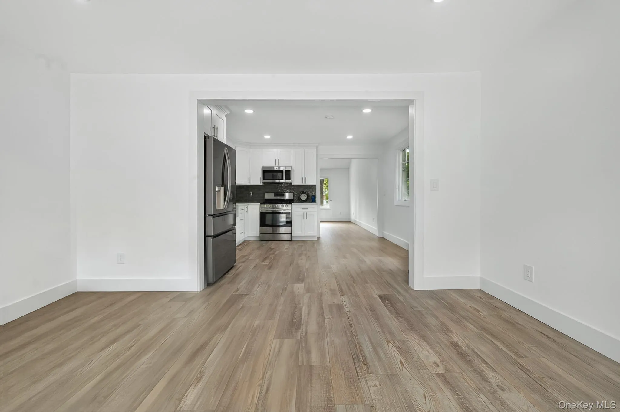 34 Pinelawn Avenue, Brookhaven, NY, 4 Bedrooms Bedrooms, 7 Rooms Rooms,3 BathroomsBathrooms,Residential,For Rent,Pinelawn,0,1058861 34 Pinelawn Avenue, Brookhaven, NY, 4 Bedrooms Bedrooms, 7 Rooms Rooms,3 BathroomsBathrooms,Residential,For Rent,Pinelawn,0,1058861