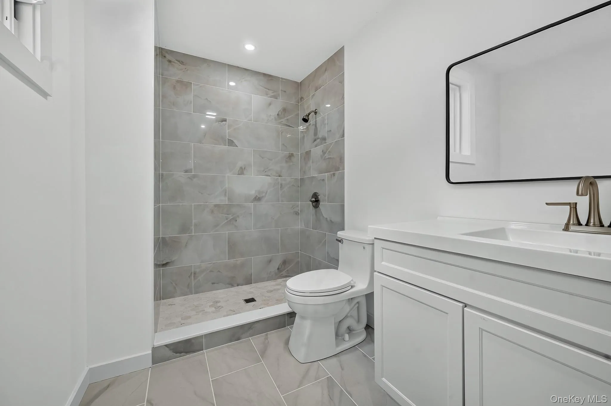 34 Pinelawn Avenue, Brookhaven, NY, 4 Bedrooms Bedrooms, 7 Rooms Rooms,3 BathroomsBathrooms,Residential,For Rent,Pinelawn,0,1058861 34 Pinelawn Avenue, Brookhaven, NY, 4 Bedrooms Bedrooms, 7 Rooms Rooms,3 BathroomsBathrooms,Residential,For Rent,Pinelawn,0,1058861