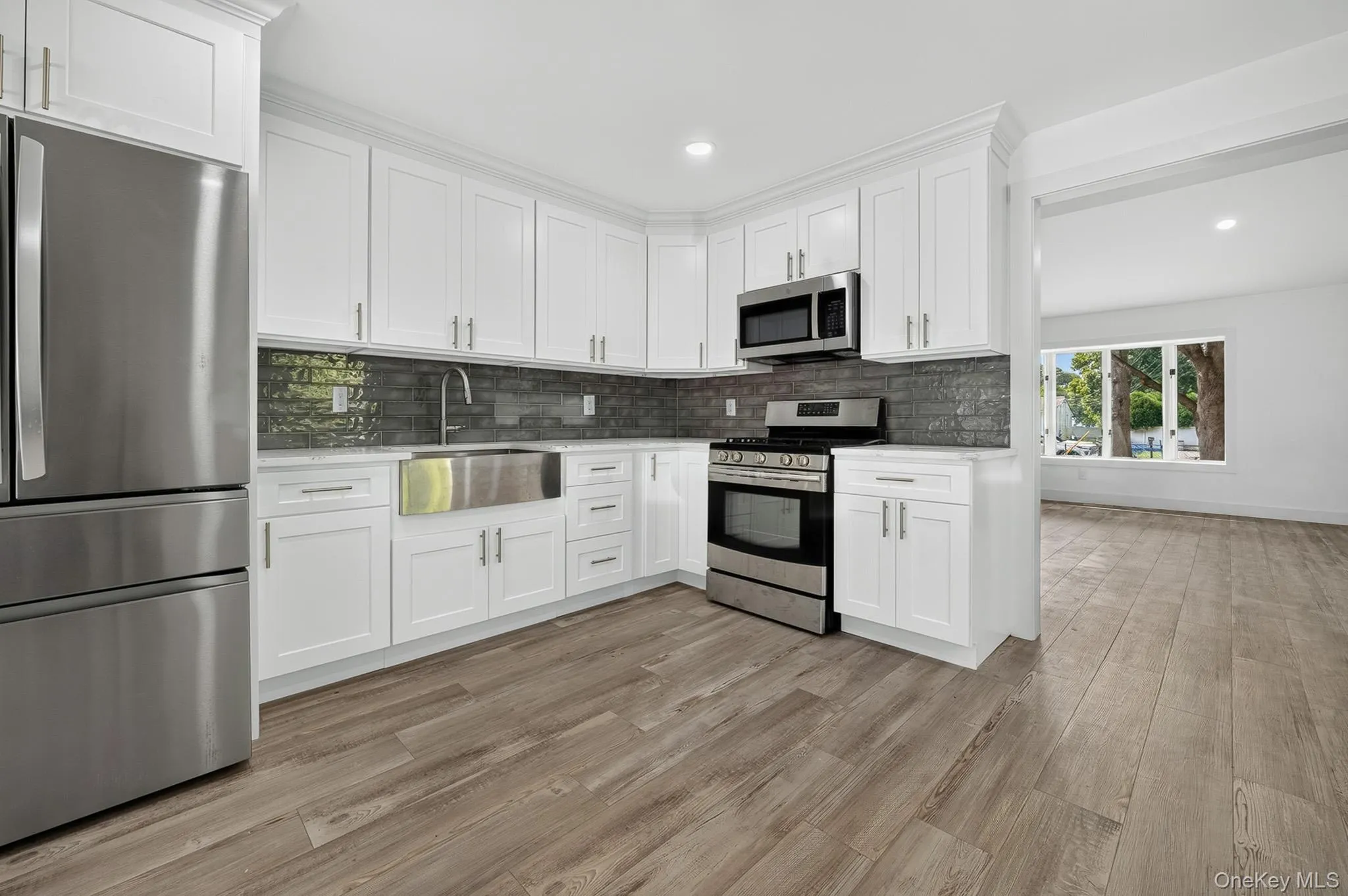 34 Pinelawn Avenue, Brookhaven, NY, 4 Bedrooms Bedrooms, 7 Rooms Rooms,3 BathroomsBathrooms,Residential,For Rent,Pinelawn,0,1058861 34 Pinelawn Avenue, Brookhaven, NY, 4 Bedrooms Bedrooms, 7 Rooms Rooms,3 BathroomsBathrooms,Residential,For Rent,Pinelawn,0,1058861