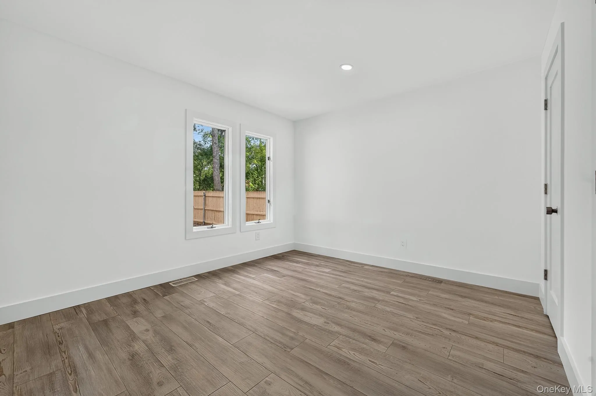34 Pinelawn Avenue, Brookhaven, NY, 4 Bedrooms Bedrooms, 7 Rooms Rooms,3 BathroomsBathrooms,Residential,For Rent,Pinelawn,0,1058861 34 Pinelawn Avenue, Brookhaven, NY, 4 Bedrooms Bedrooms, 7 Rooms Rooms,3 BathroomsBathrooms,Residential,For Rent,Pinelawn,0,1058861