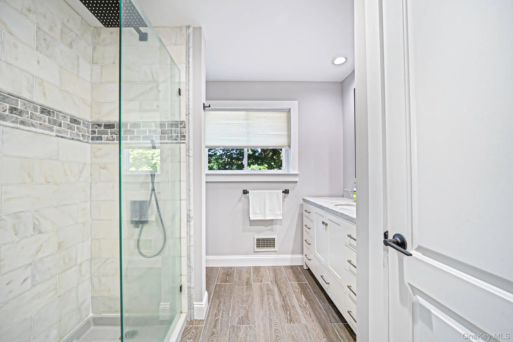 48a Sea Gate Avenue, Southampton, New York 11977