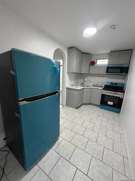 5814 58th Avenue, New York, NY, 2 Bedroom Bedrooms, 4 Room Rooms,1 BathroomBathrooms,Residential Lease,For Rent,58th,0,1058870 5814 58th Avenue, New York, NY, 2 Bedroom Bedrooms, 4 Room Rooms,1 BathroomBathrooms,Residential Lease,For Rent,58th,0,1058870