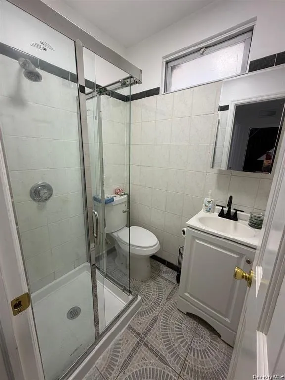 5814 58th Avenue, New York, NY, 2 Bedroom Bedrooms, 4 Room Rooms,1 BathroomBathrooms,Residential Lease,For Rent,58th,0,1058870 5814 58th Avenue, New York, NY, 2 Bedroom Bedrooms, 4 Room Rooms,1 BathroomBathrooms,Residential Lease,For Rent,58th,0,1058870