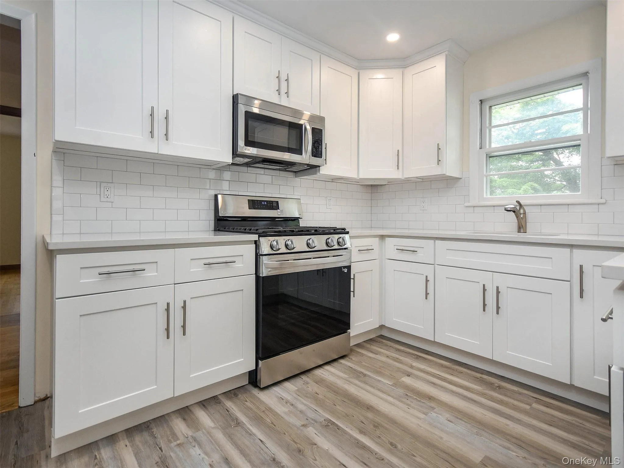 60 Smith Street, Oyster Bay, NY, 3 Bedroom Bedrooms, 6 Room Rooms,1 BathroomBathrooms,Residential Lease,For Rent,Smith,0,1058871 60 Smith Street, Oyster Bay, NY, 3 Bedroom Bedrooms, 6 Room Rooms,1 BathroomBathrooms,Residential Lease,For Rent,Smith,0,1058871