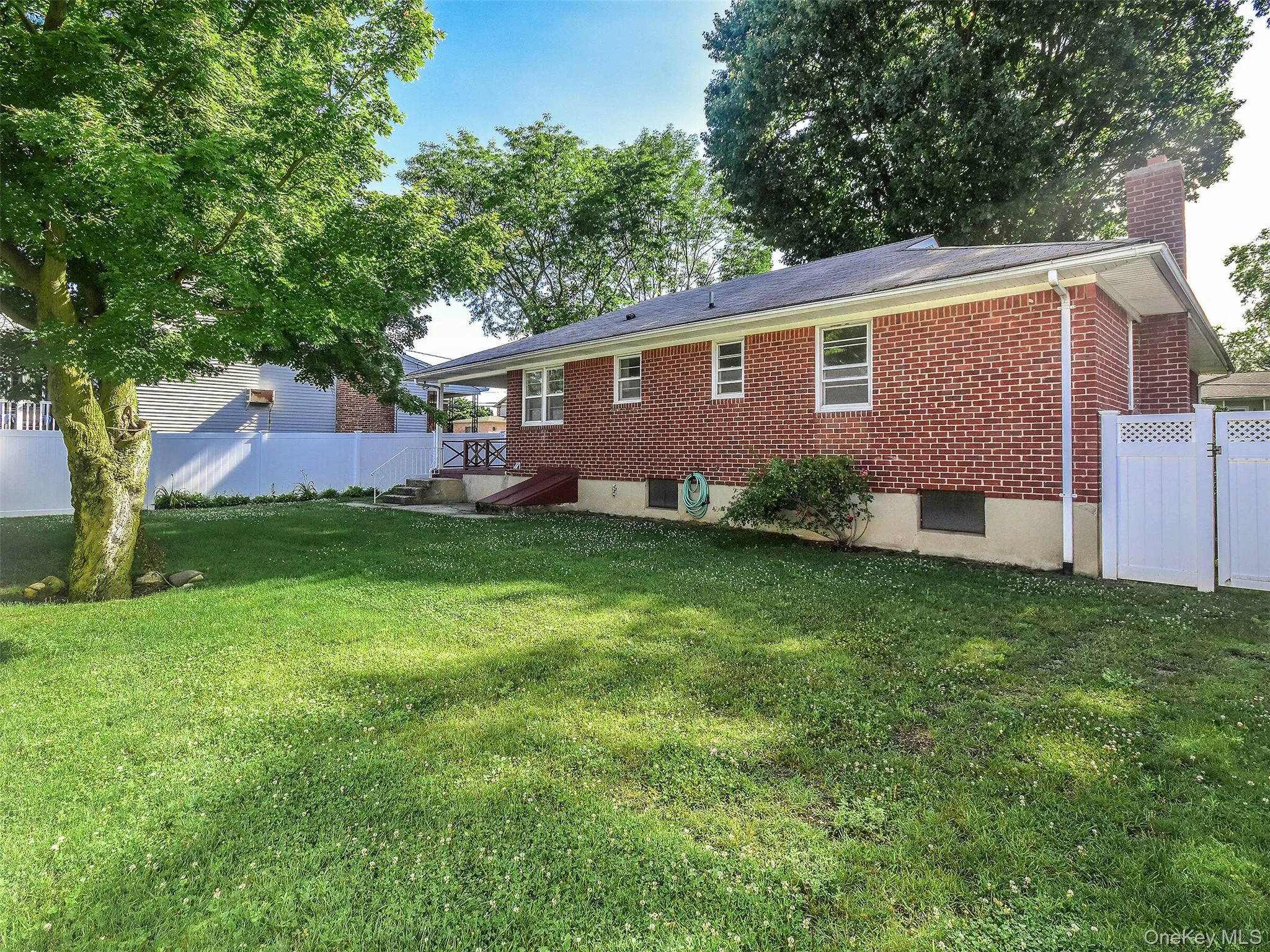 60 Smith Street, Oyster Bay, NY, 3 Bedroom Bedrooms, 6 Room Rooms,1 BathroomBathrooms,Residential Lease,For Rent,Smith,0,1058871 60 Smith Street, Oyster Bay, NY, 3 Bedroom Bedrooms, 6 Room Rooms,1 BathroomBathrooms,Residential Lease,For Rent,Smith,0,1058871