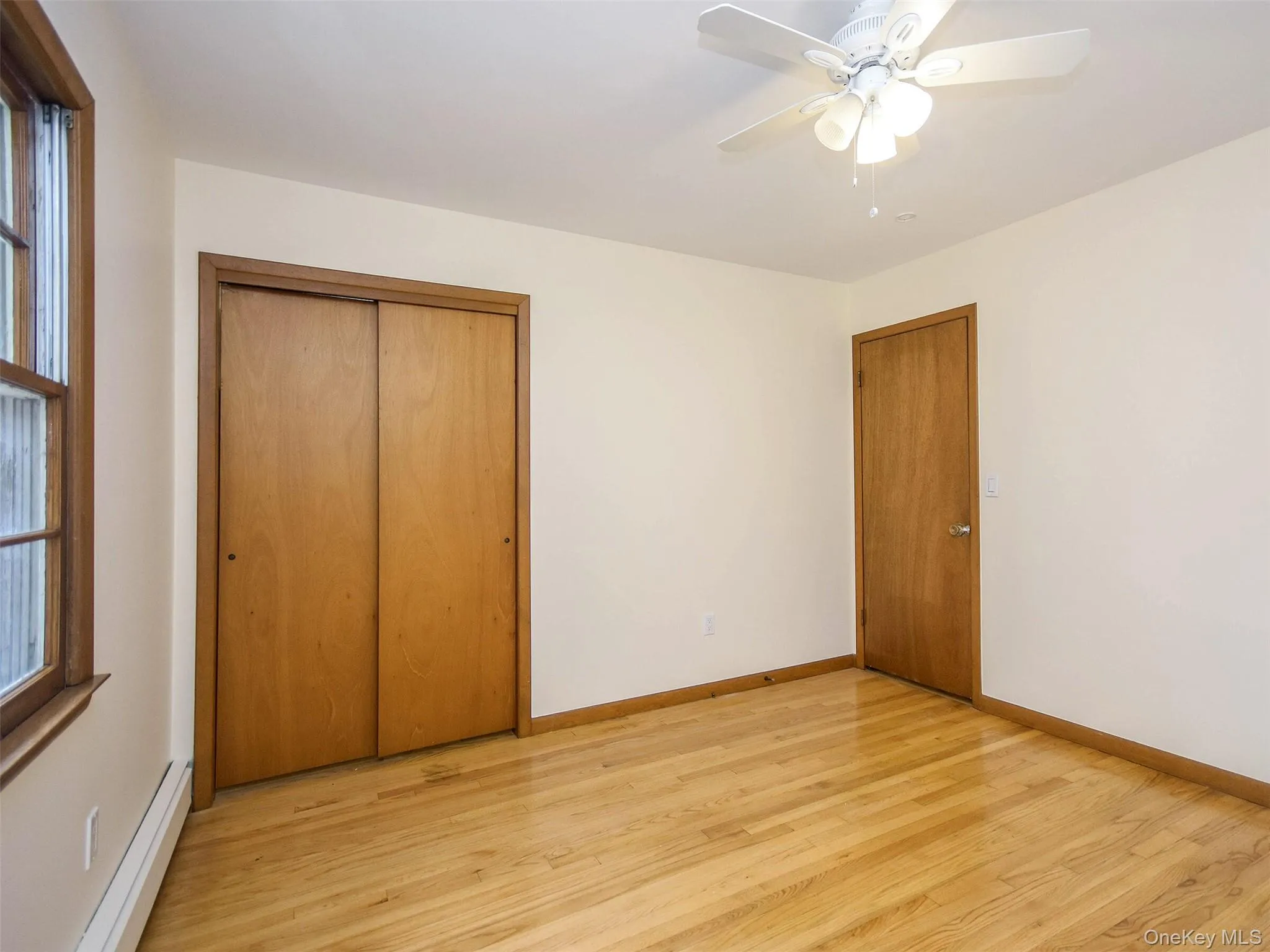 60 Smith Street, Oyster Bay, NY, 3 Bedroom Bedrooms, 6 Room Rooms,1 BathroomBathrooms,Residential Lease,For Rent,Smith,0,1058871 60 Smith Street, Oyster Bay, NY, 3 Bedroom Bedrooms, 6 Room Rooms,1 BathroomBathrooms,Residential Lease,For Rent,Smith,0,1058871