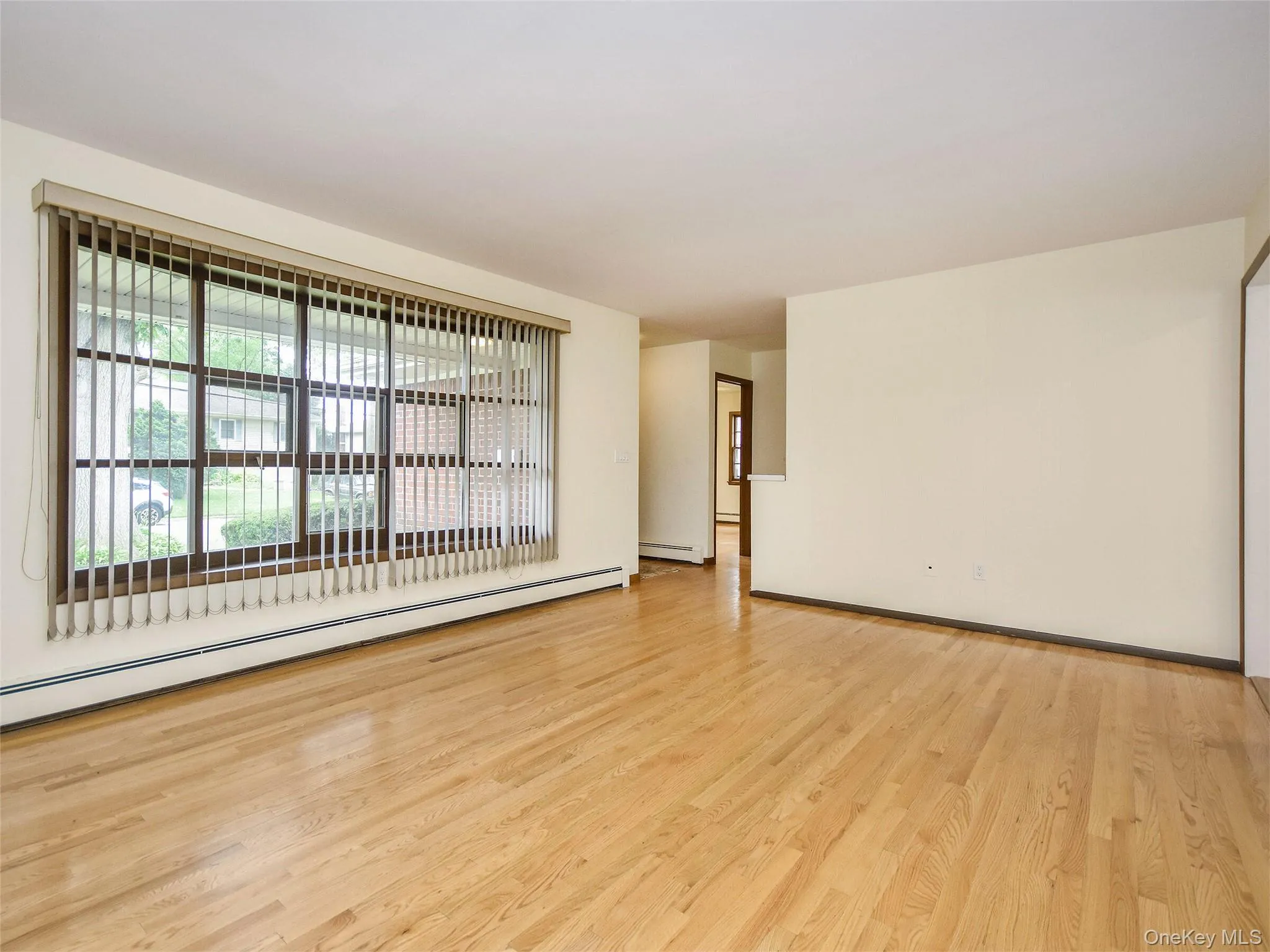 60 Smith Street, Oyster Bay, NY, 3 Bedroom Bedrooms, 6 Room Rooms,1 BathroomBathrooms,Residential Lease,For Rent,Smith,0,1058871 60 Smith Street, Oyster Bay, NY, 3 Bedroom Bedrooms, 6 Room Rooms,1 BathroomBathrooms,Residential Lease,For Rent,Smith,0,1058871