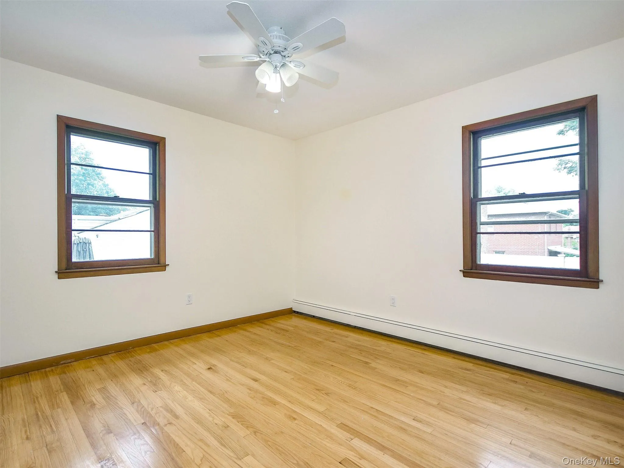 60 Smith Street, Oyster Bay, NY, 3 Bedroom Bedrooms, 6 Room Rooms,1 BathroomBathrooms,Residential Lease,For Rent,Smith,0,1058871 60 Smith Street, Oyster Bay, NY, 3 Bedroom Bedrooms, 6 Room Rooms,1 BathroomBathrooms,Residential Lease,For Rent,Smith,0,1058871