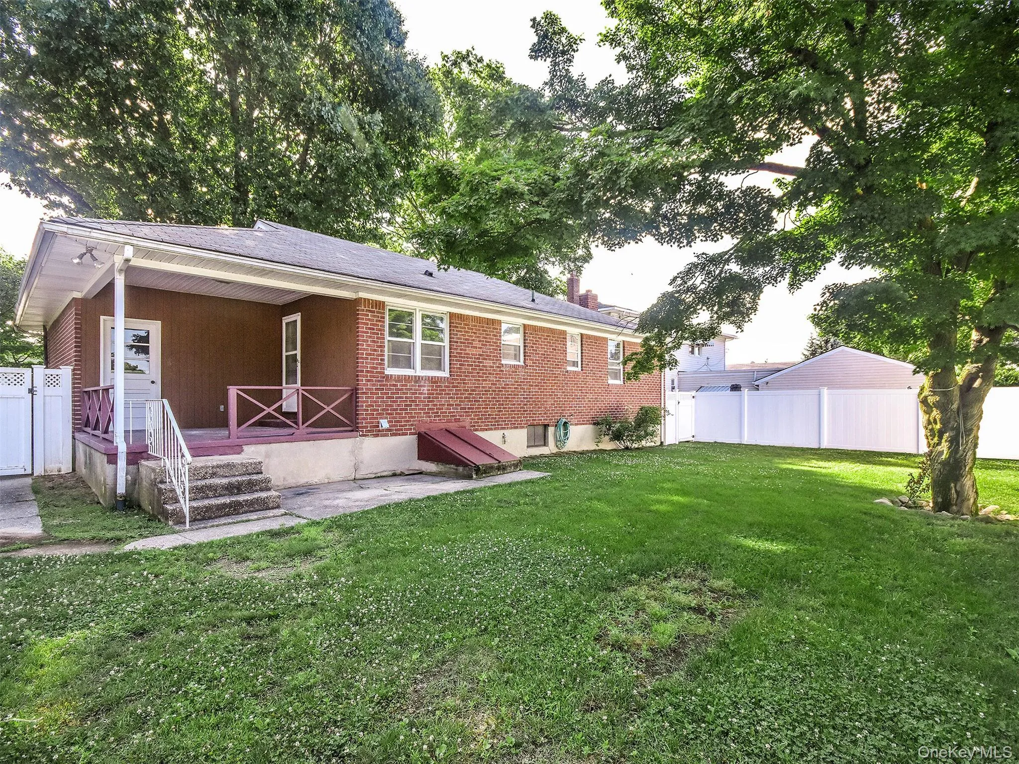 60 Smith Street, Oyster Bay, NY, 3 Bedroom Bedrooms, 6 Room Rooms,1 BathroomBathrooms,Residential Lease,For Rent,Smith,0,1058871 60 Smith Street, Oyster Bay, NY, 3 Bedroom Bedrooms, 6 Room Rooms,1 BathroomBathrooms,Residential Lease,For Rent,Smith,0,1058871