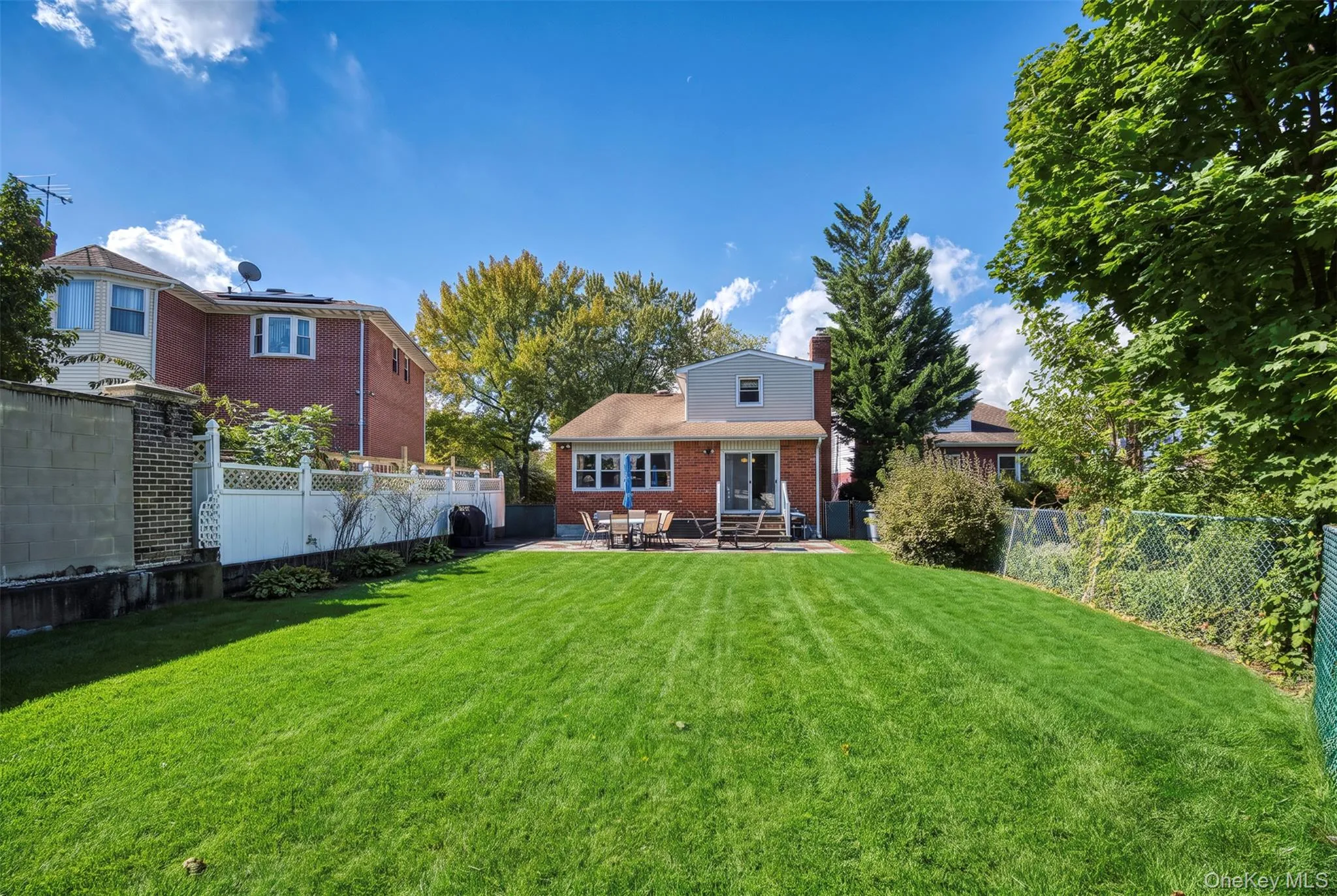 58-19 264th Street, New York, NY, 4 Bedrooms Bedrooms, 8 Rooms Rooms,2 BathroomsBathrooms,Residential,For Rent,264th,0,1058880 58-19 264th Street, New York, NY, 4 Bedrooms Bedrooms, 8 Rooms Rooms,2 BathroomsBathrooms,Residential,For Rent,264th,0,1058880