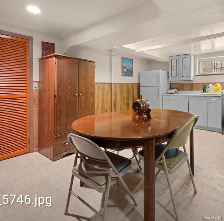 58-19 264th Street, New York, NY, 4 Bedrooms Bedrooms, 8 Rooms Rooms,2 BathroomsBathrooms,Residential,For Rent,264th,0,1058880 58-19 264th Street, New York, NY, 4 Bedrooms Bedrooms, 8 Rooms Rooms,2 BathroomsBathrooms,Residential,For Rent,264th,0,1058880