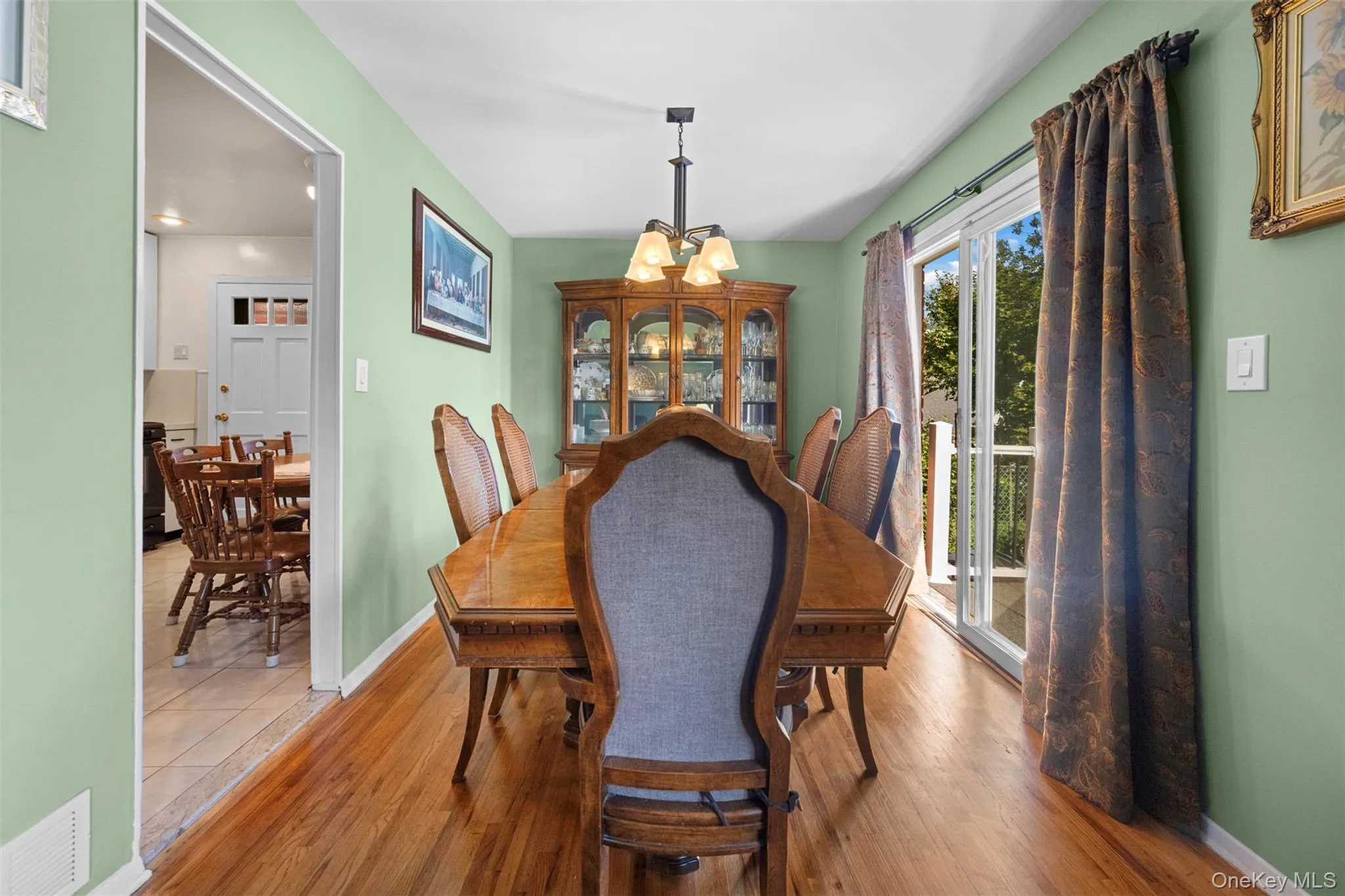 58-19 264th Street, New York, NY, 4 Bedrooms Bedrooms, 8 Rooms Rooms,2 BathroomsBathrooms,Residential,For Rent,264th,0,1058880 58-19 264th Street, New York, NY, 4 Bedrooms Bedrooms, 8 Rooms Rooms,2 BathroomsBathrooms,Residential,For Rent,264th,0,1058880