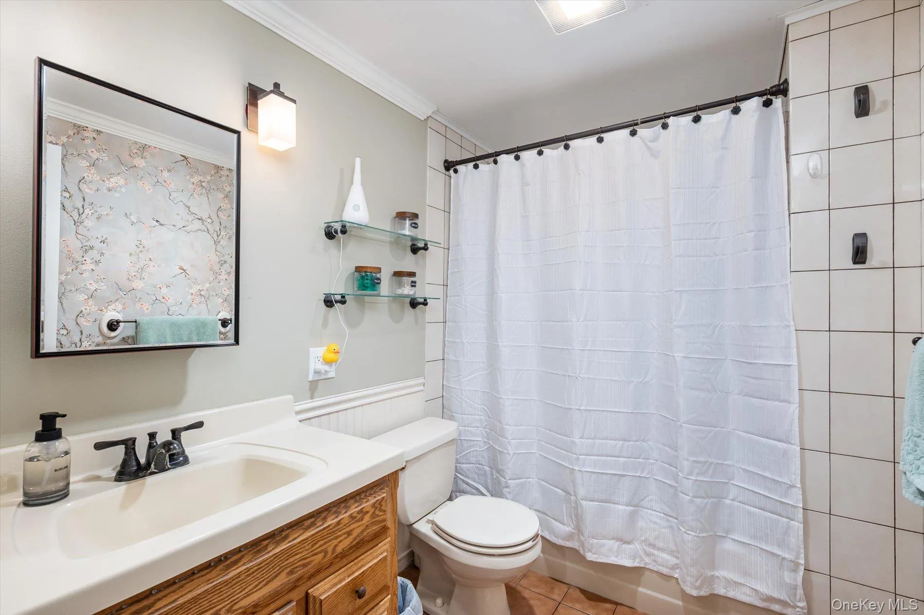 Full Bath Full Bath