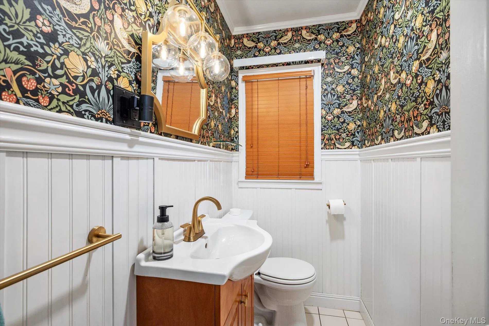Powder Room Powder Room