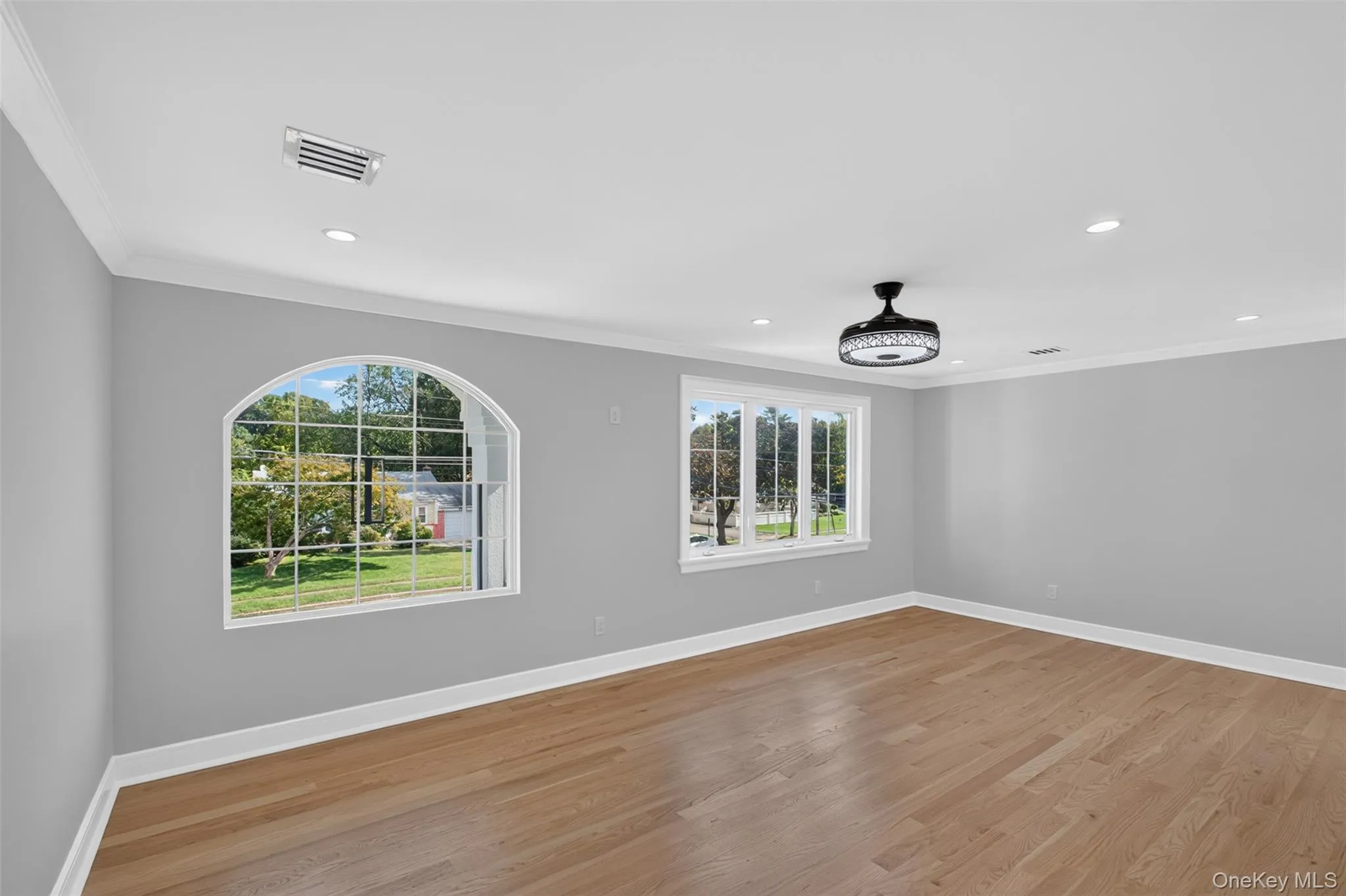 1550 Debra Place, Hempstead, NY, 5 Bedrooms Bedrooms, 10 Rooms Rooms,5 BathroomsBathrooms,Residential,For Rent,Debra,0,1058888 1550 Debra Place, Hempstead, NY, 5 Bedrooms Bedrooms, 10 Rooms Rooms,5 BathroomsBathrooms,Residential,For Rent,Debra,0,1058888