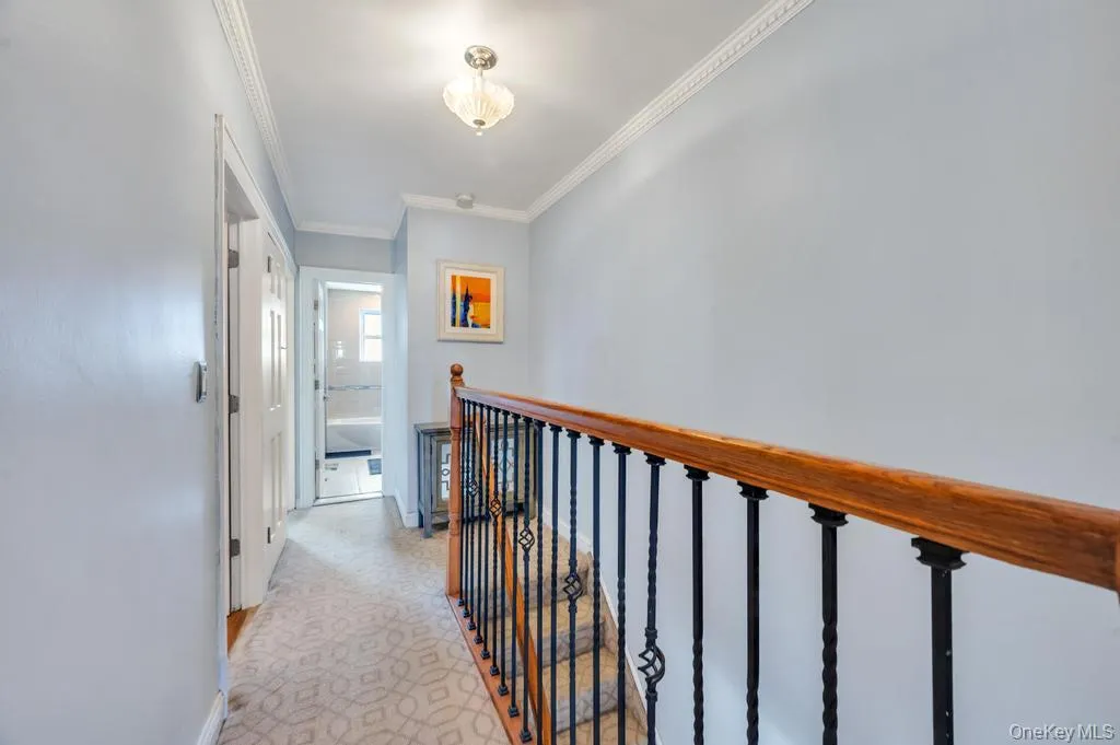 164-26 Grand Central Parkway, New York, NY, 3 Bedrooms Bedrooms, 7 Rooms Rooms,2 BathroomsBathrooms,Residential,For Rent,Grand Central,0,1058889 164-26 Grand Central Parkway, New York, NY, 3 Bedrooms Bedrooms, 7 Rooms Rooms,2 BathroomsBathrooms,Residential,For Rent,Grand Central,0,1058889