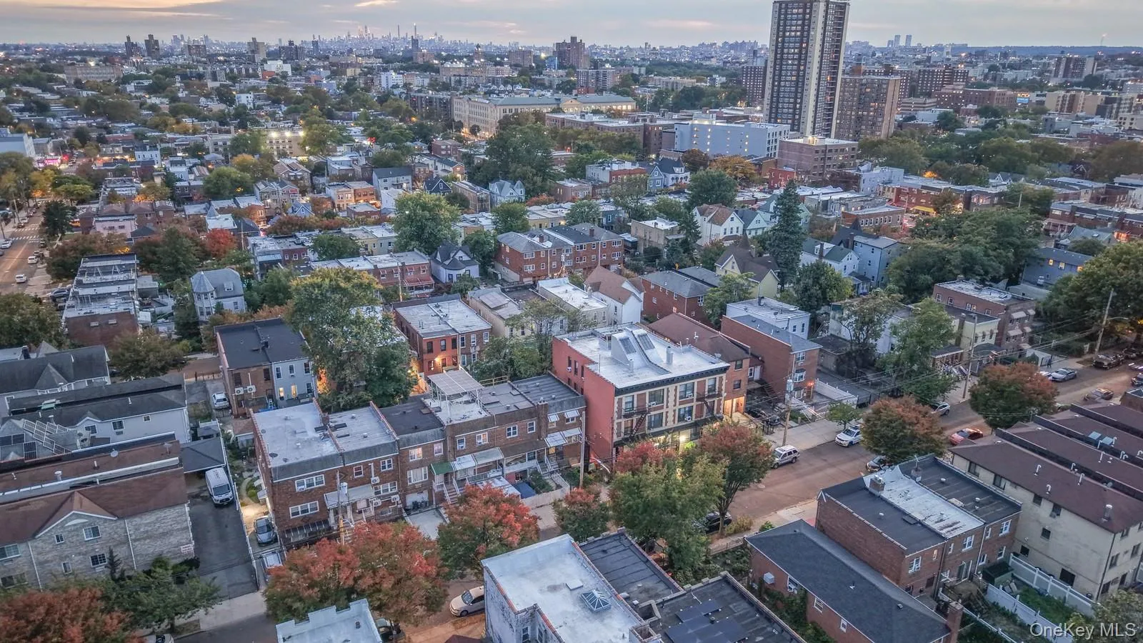 946 215th Street, New York, NY, 3 Bedrooms Bedrooms, 5 Rooms Rooms,1 BathroomBathrooms,Residential,For Rent,215th,0,1058893 946 215th Street, New York, NY, 3 Bedrooms Bedrooms, 5 Rooms Rooms,1 BathroomBathrooms,Residential,For Rent,215th,0,1058893