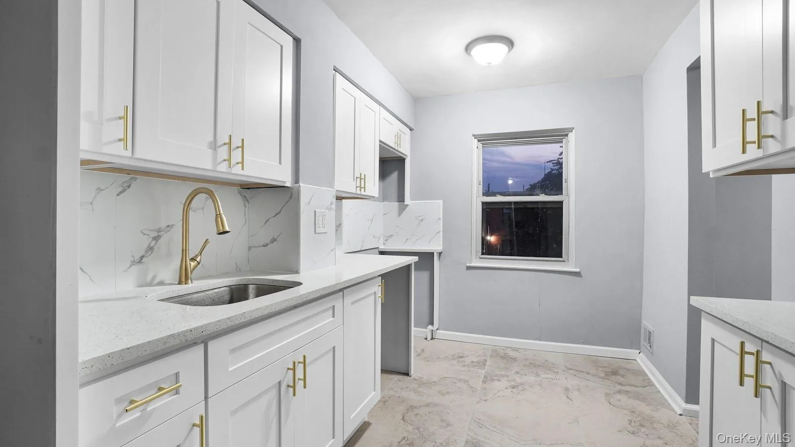946 215th Street, New York, NY, 3 Bedrooms Bedrooms, 5 Rooms Rooms,1 BathroomBathrooms,Residential,For Rent,215th,0,1058893 946 215th Street, New York, NY, 3 Bedrooms Bedrooms, 5 Rooms Rooms,1 BathroomBathrooms,Residential,For Rent,215th,0,1058893