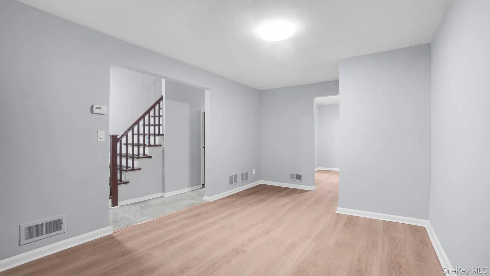 946 215th Street, New York, NY, 3 Bedrooms Bedrooms, 5 Rooms Rooms,1 BathroomBathrooms,Residential,For Rent,215th,0,1058893 946 215th Street, New York, NY, 3 Bedrooms Bedrooms, 5 Rooms Rooms,1 BathroomBathrooms,Residential,For Rent,215th,0,1058893