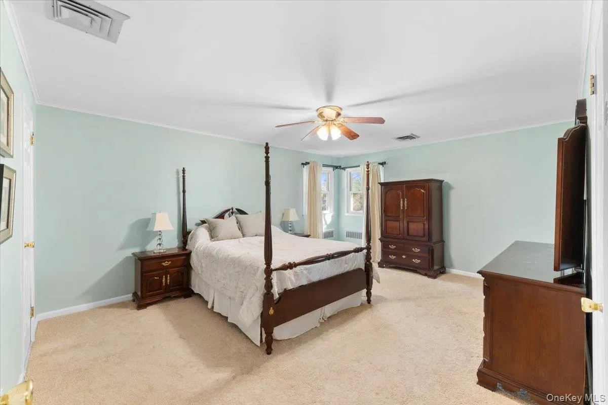 84 Melanie Lane, Oyster Bay, NY, 3 Bedrooms Bedrooms, 9 Rooms Rooms,3 BathroomsBathrooms,Residential,For Rent,Melanie,0,1058901 84 Melanie Lane, Oyster Bay, NY, 3 Bedrooms Bedrooms, 9 Rooms Rooms,3 BathroomsBathrooms,Residential,For Rent,Melanie,0,1058901