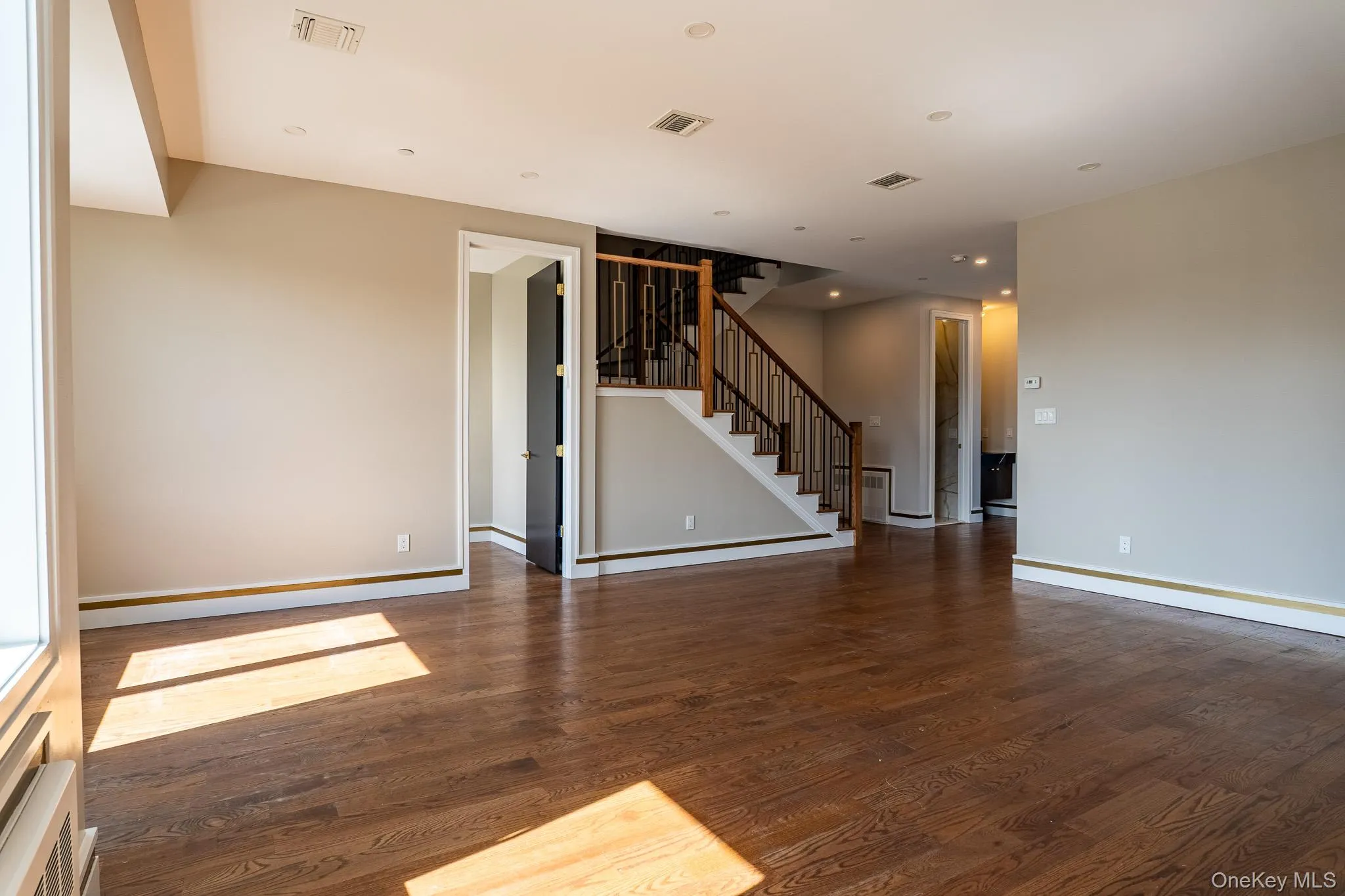 18 Twin Avenue, Ramapo, NY, 4 Bedrooms Bedrooms, 8 Rooms Rooms,2 BathroomsBathrooms,Residential,For Rent,Twin,0,1058908 18 Twin Avenue, Ramapo, NY, 4 Bedrooms Bedrooms, 8 Rooms Rooms,2 BathroomsBathrooms,Residential,For Rent,Twin,0,1058908