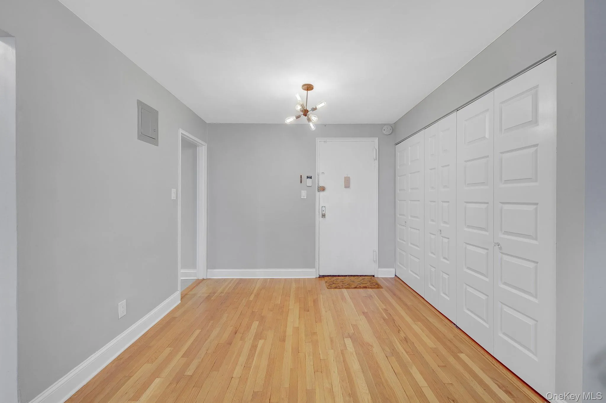 54-40 Little Neck Parkway, New York, NY, 1 Bedroom Bedrooms, 3 Rooms Rooms,1 BathroomBathrooms,Residential,For Rent,Little Neck,0,1058910 54-40 Little Neck Parkway, New York, NY, 1 Bedroom Bedrooms, 3 Rooms Rooms,1 BathroomBathrooms,Residential,For Rent,Little Neck,0,1058910