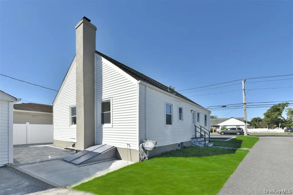 461 Pinebrook Avenue, Hempstead, NY, 3 Bedrooms Bedrooms, 8 Rooms Rooms,2 BathroomsBathrooms,Residential,For Rent,Pinebrook,0,1058912 461 Pinebrook Avenue, Hempstead, NY, 3 Bedrooms Bedrooms, 8 Rooms Rooms,2 BathroomsBathrooms,Residential,For Rent,Pinebrook,0,1058912