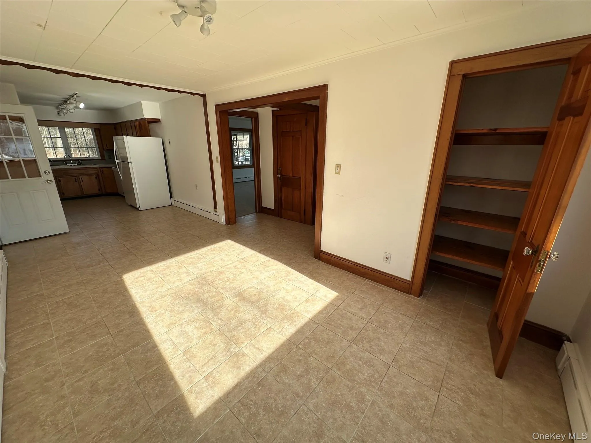 2458 Route 302, Wallkill, NY, 3 Bedroom Bedrooms, 8 Room Rooms,2 BathroomBathrooms,Residential Lease,For Rent,Route 302,0,1058942 2458 Route 302, Wallkill, NY, 3 Bedroom Bedrooms, 8 Room Rooms,2 BathroomBathrooms,Residential Lease,For Rent,Route 302,0,1058942