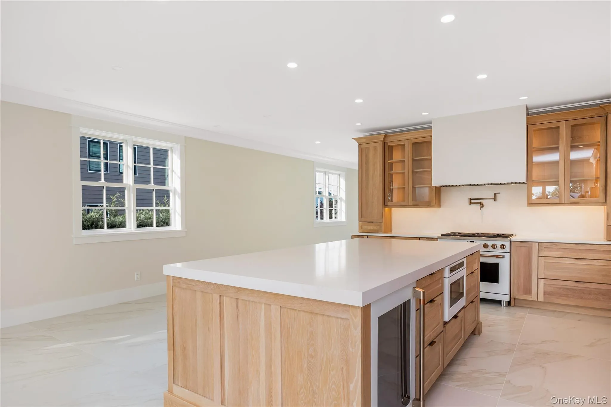 11 Riverdale Avenue, Oyster Bay, NY, 3 Bedrooms Bedrooms, 8 Rooms Rooms,3 BathroomsBathrooms,Residential,For Rent,Riverdale,0,1058946 11 Riverdale Avenue, Oyster Bay, NY, 3 Bedrooms Bedrooms, 8 Rooms Rooms,3 BathroomsBathrooms,Residential,For Rent,Riverdale,0,1058946