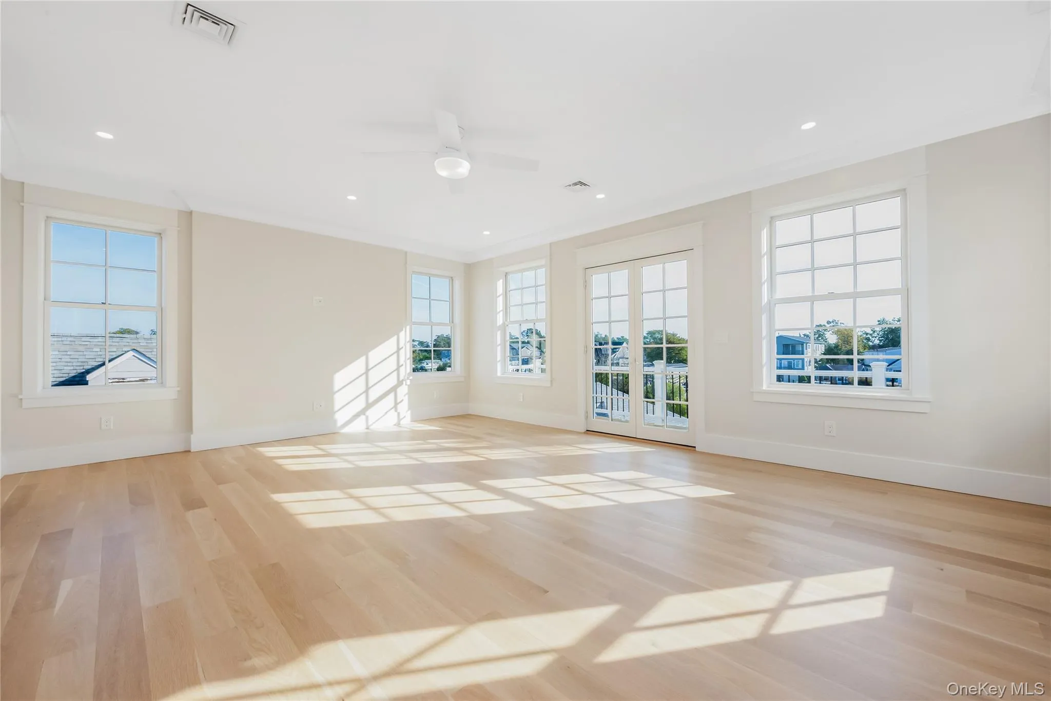 11 Riverdale Avenue, Oyster Bay, NY, 3 Bedrooms Bedrooms, 8 Rooms Rooms,3 BathroomsBathrooms,Residential,For Rent,Riverdale,0,1058946 11 Riverdale Avenue, Oyster Bay, NY, 3 Bedrooms Bedrooms, 8 Rooms Rooms,3 BathroomsBathrooms,Residential,For Rent,Riverdale,0,1058946