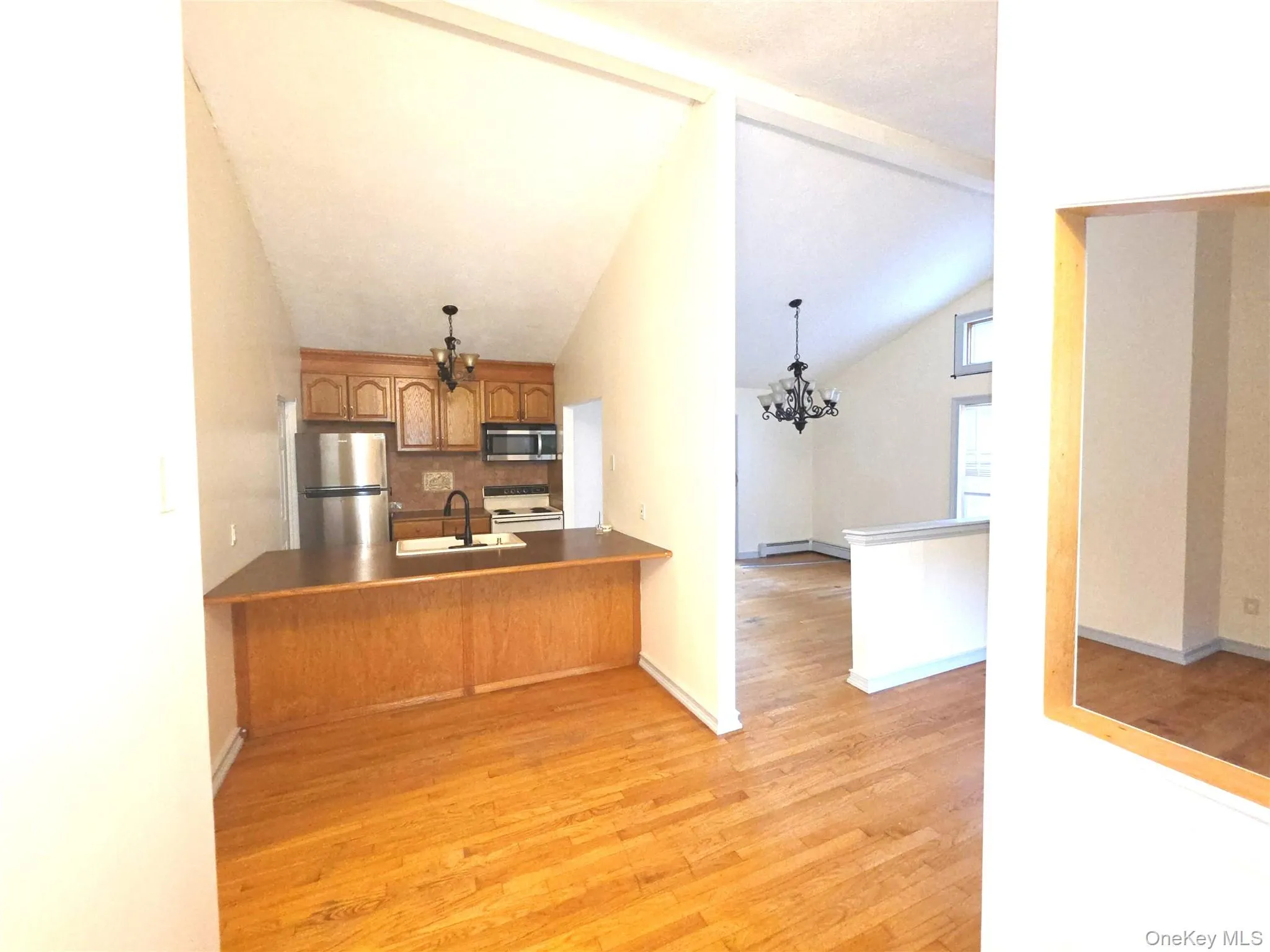 12 Nord Park Boulevard, Brookhaven, NY, 3 Bedroom Bedrooms, 6 Room Rooms,1 BathroomBathrooms,Residential Lease,For Rent,Nord Park,0,1058949 12 Nord Park Boulevard, Brookhaven, NY, 3 Bedroom Bedrooms, 6 Room Rooms,1 BathroomBathrooms,Residential Lease,For Rent,Nord Park,0,1058949