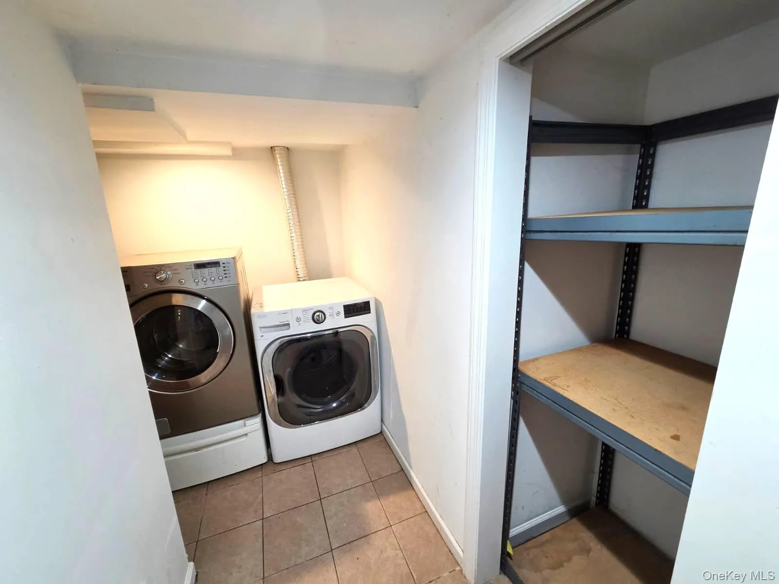 12 Nord Park Boulevard, Brookhaven, NY, 3 Bedroom Bedrooms, 6 Room Rooms,1 BathroomBathrooms,Residential Lease,For Rent,Nord Park,0,1058949 12 Nord Park Boulevard, Brookhaven, NY, 3 Bedroom Bedrooms, 6 Room Rooms,1 BathroomBathrooms,Residential Lease,For Rent,Nord Park,0,1058949