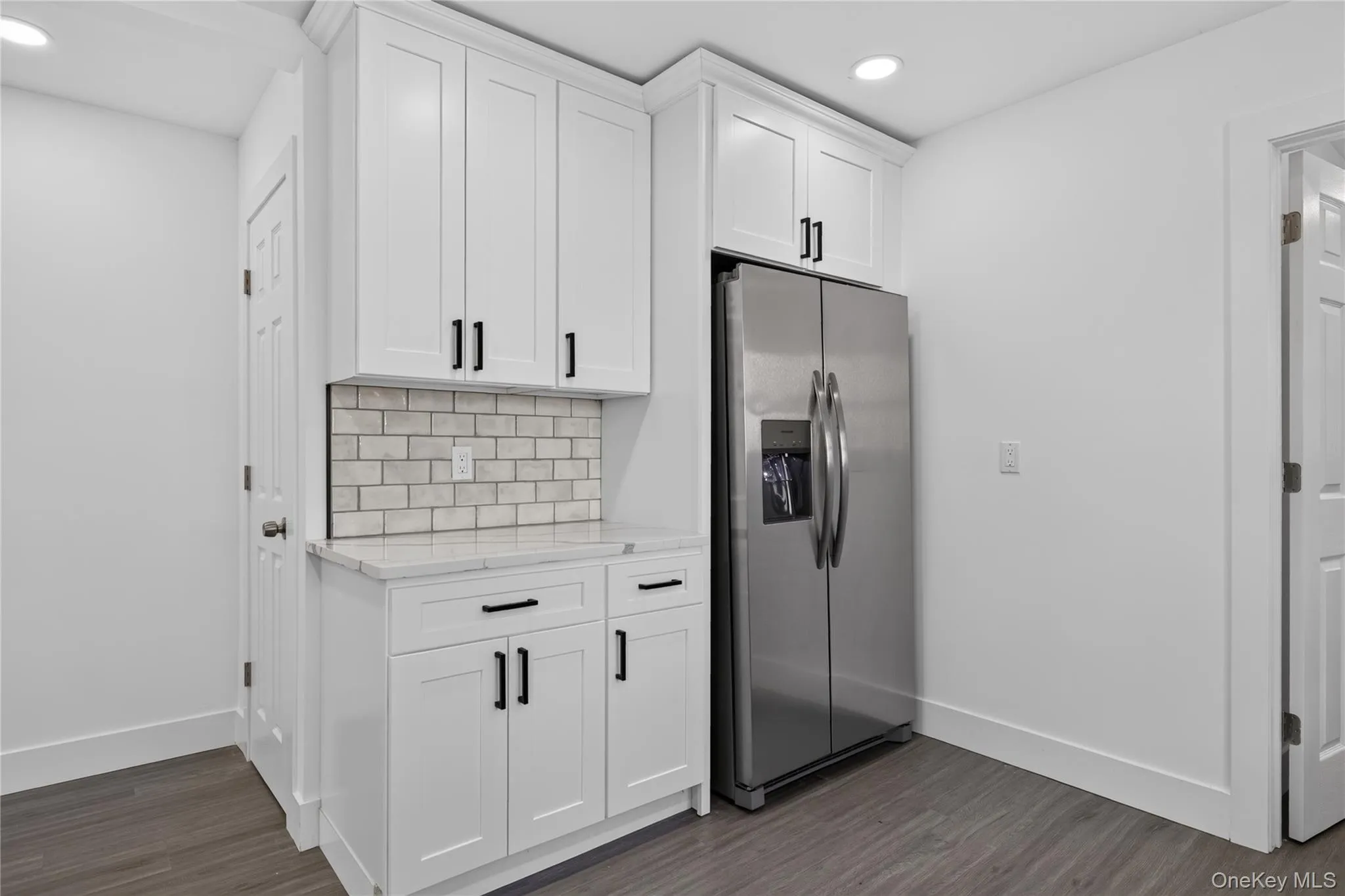 36 Hounslow Road, Brookhaven, NY, 8 Bedrooms Bedrooms, 17 Rooms Rooms,3 BathroomsBathrooms,Residential,For Rent,Hounslow,0,1058950 36 Hounslow Road, Brookhaven, NY, 8 Bedrooms Bedrooms, 17 Rooms Rooms,3 BathroomsBathrooms,Residential,For Rent,Hounslow,0,1058950