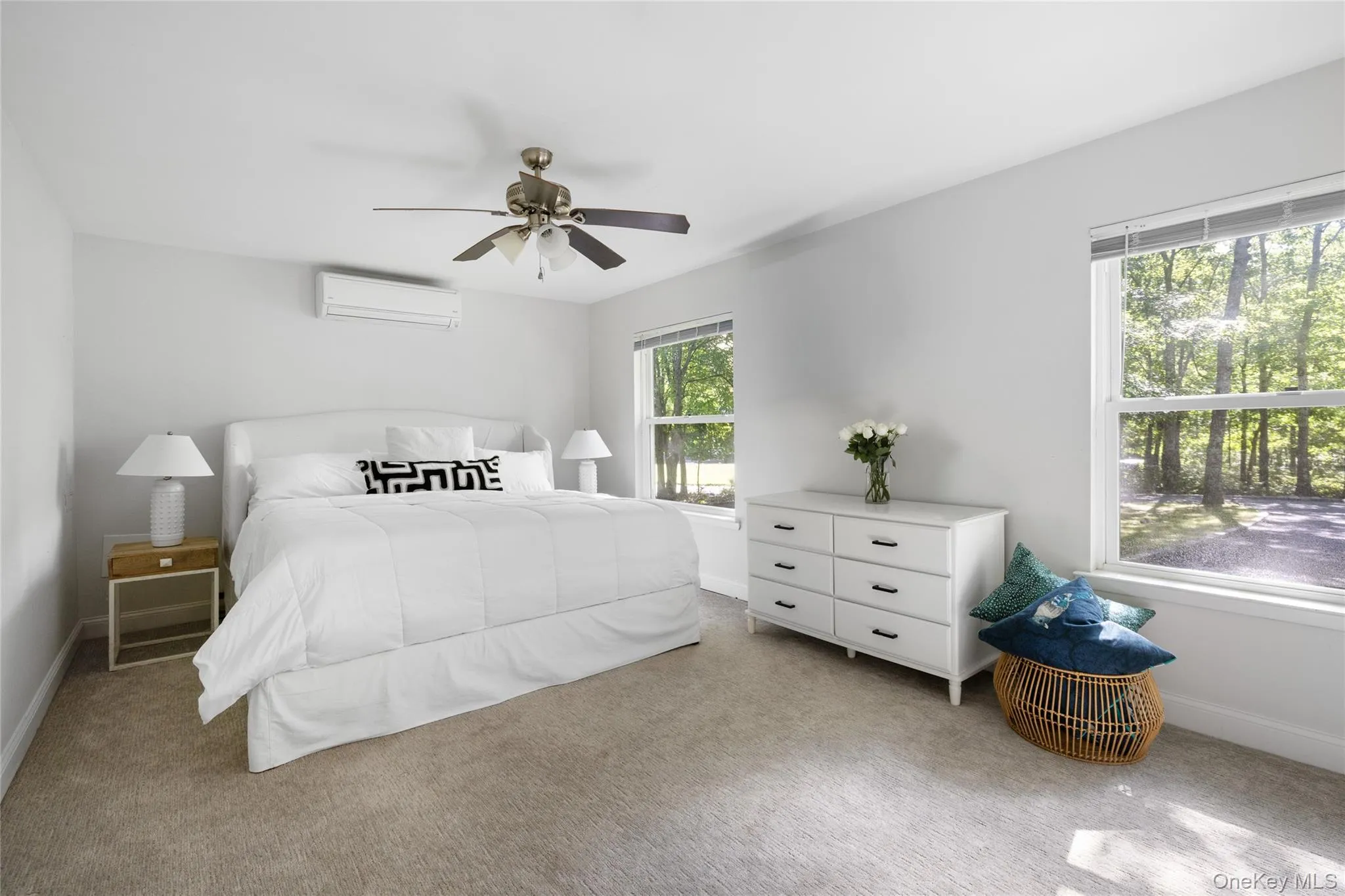 30 Squires Boulevard, Southampton, NY, 4 Bedrooms Bedrooms, 8 Rooms Rooms,3 BathroomsBathrooms,Residential,For Rent,Squires,0,1058952 30 Squires Boulevard, Southampton, NY, 4 Bedrooms Bedrooms, 8 Rooms Rooms,3 BathroomsBathrooms,Residential,For Rent,Squires,0,1058952