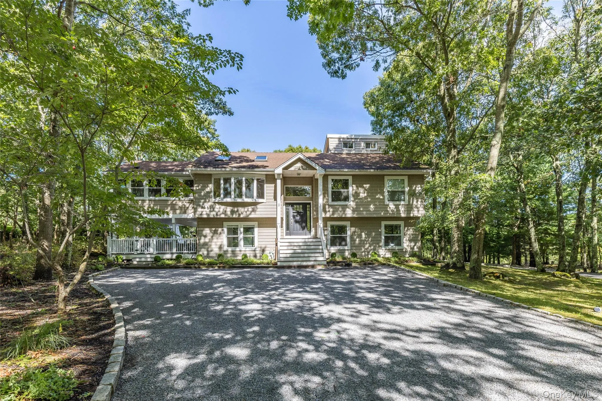 30 Squires Boulevard, Southampton, NY, 4 Bedrooms Bedrooms, 8 Rooms Rooms,3 BathroomsBathrooms,Residential,For Rent,Squires,0,1058952 30 Squires Boulevard, Southampton, NY, 4 Bedrooms Bedrooms, 8 Rooms Rooms,3 BathroomsBathrooms,Residential,For Rent,Squires,0,1058952